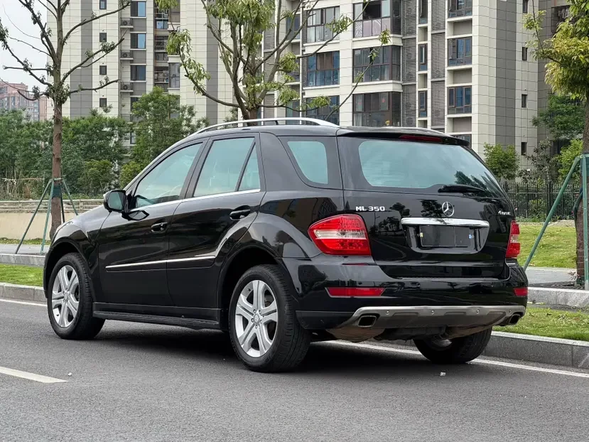Mercedes-Benz M Class