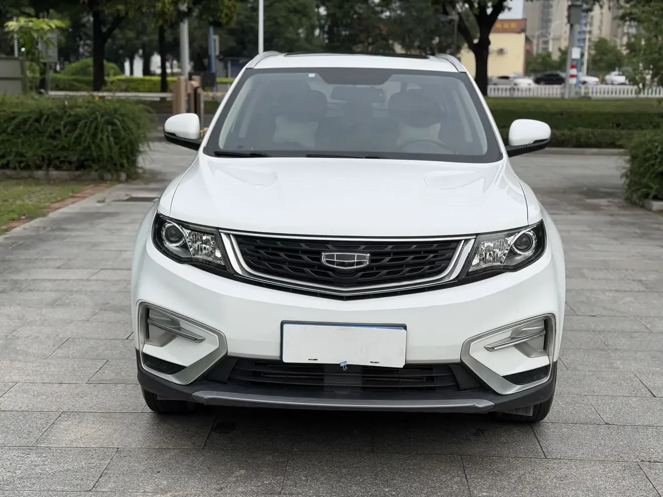 Geely Atlas