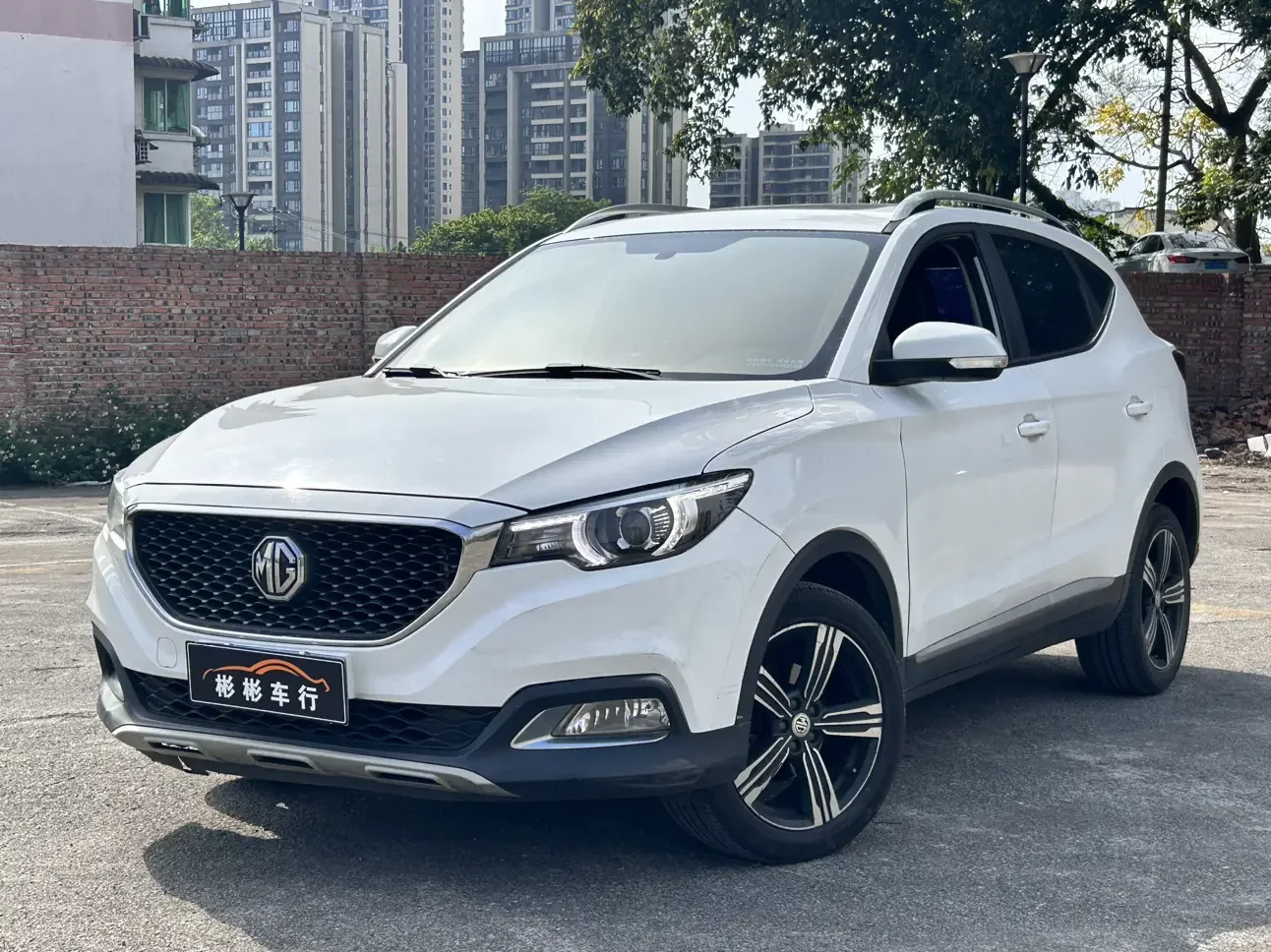 MG ZS
