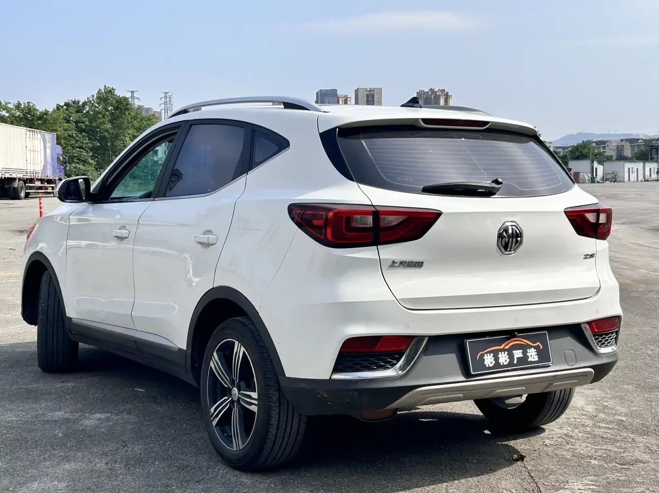 MG ZS