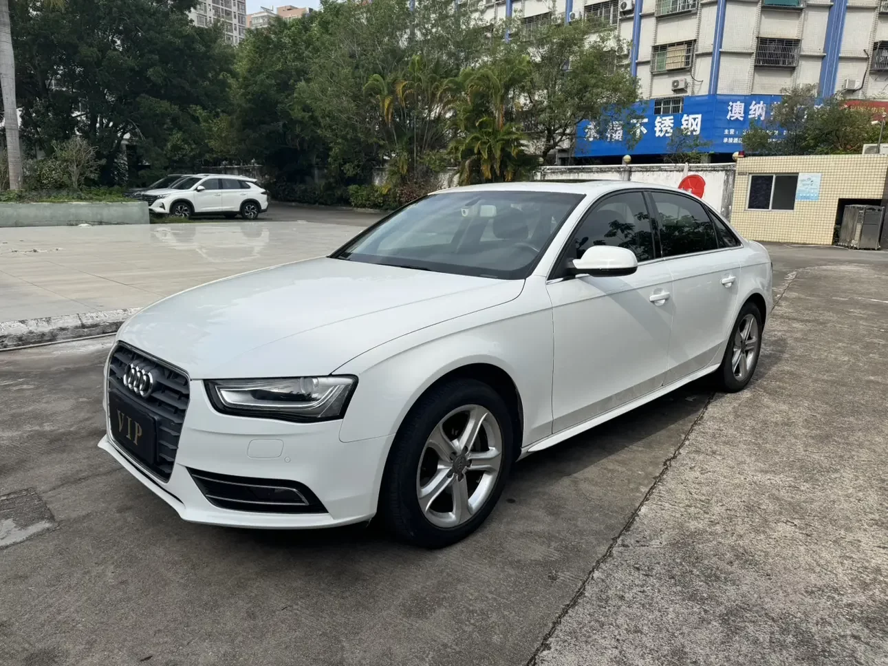 Audi A4L