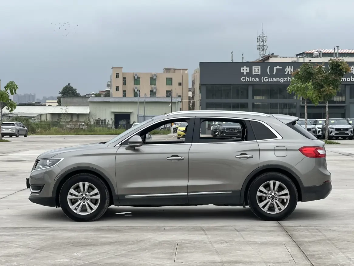 Lincoln MKX