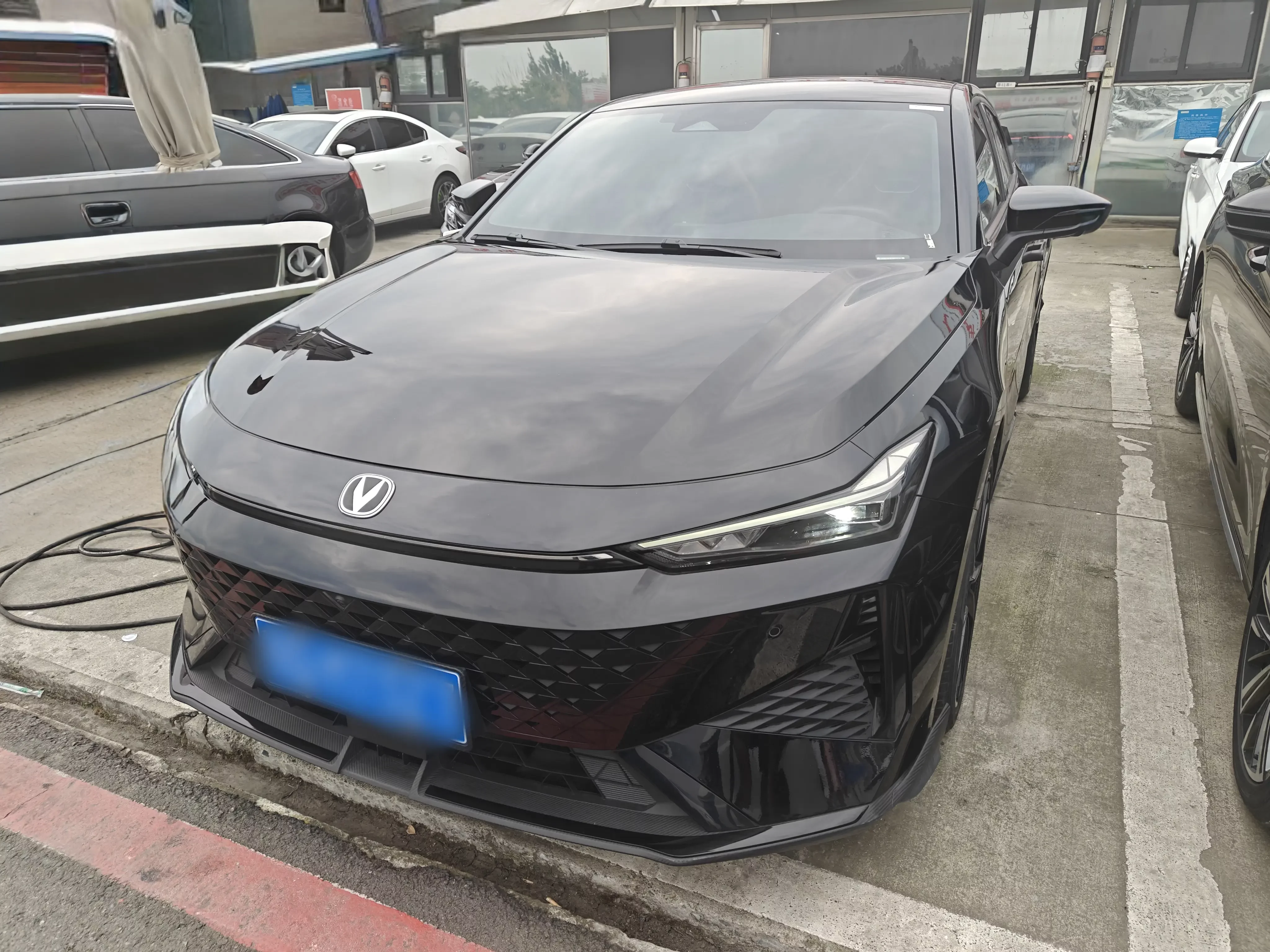 Changan UNI-V