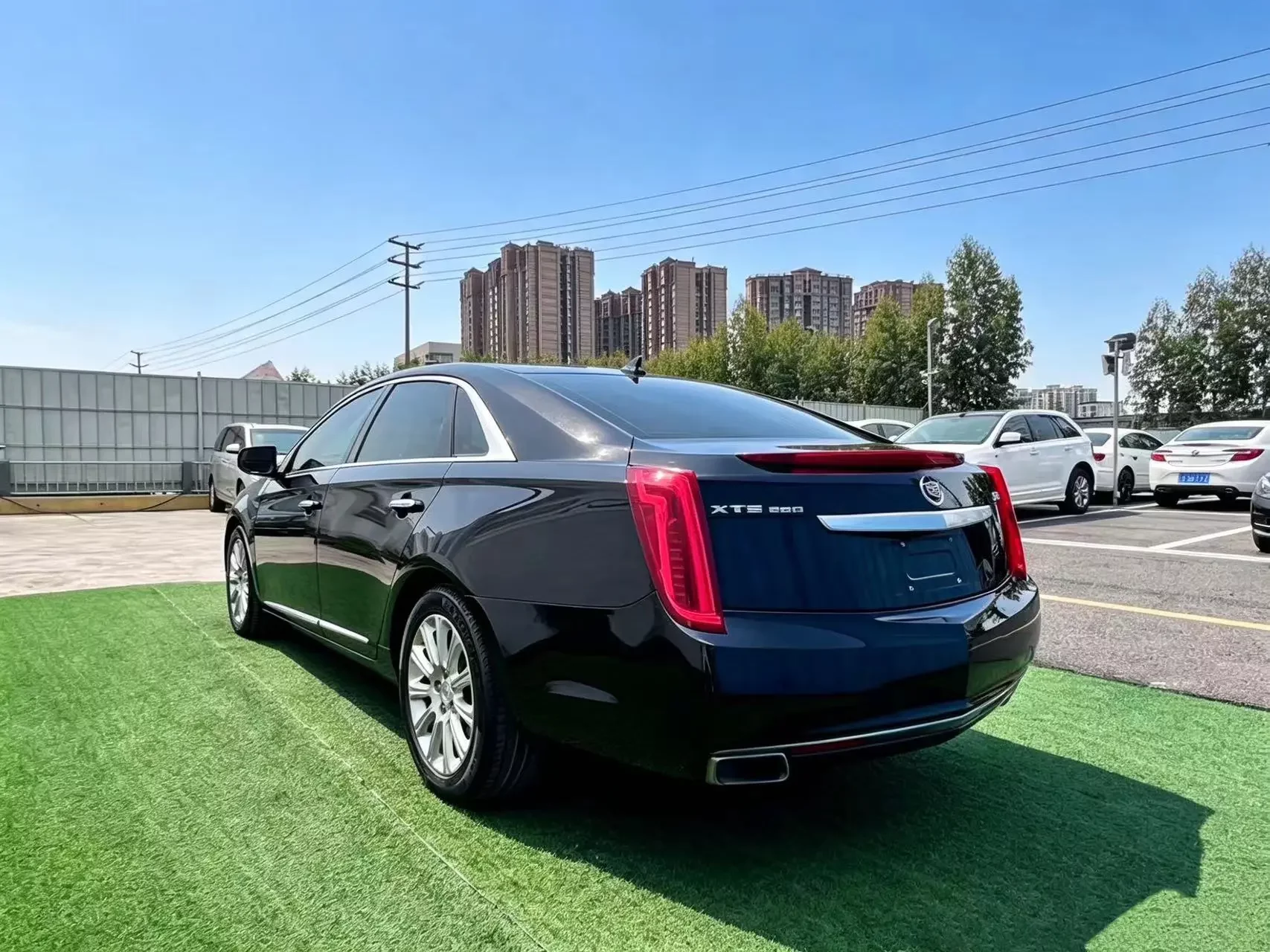 Cadillac XTS