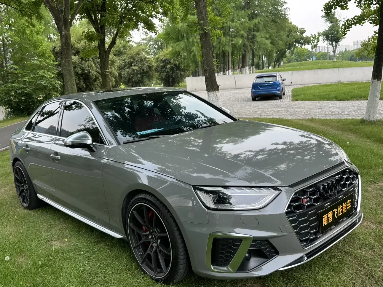 Audi S4