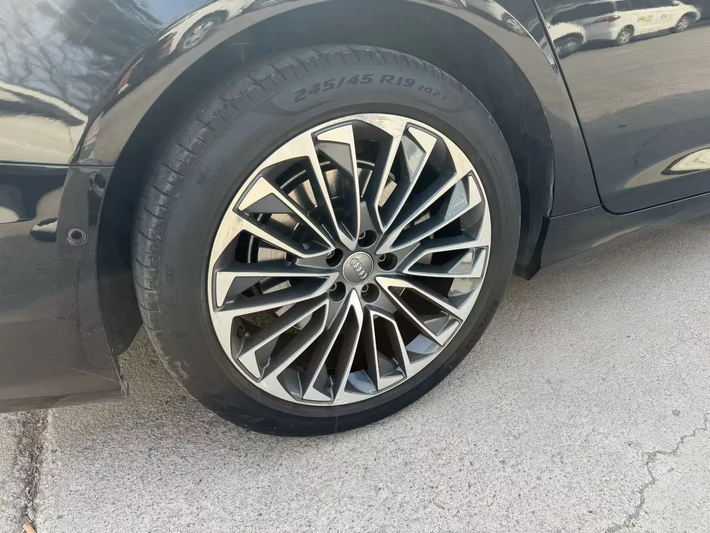Audi A6L PHEV
