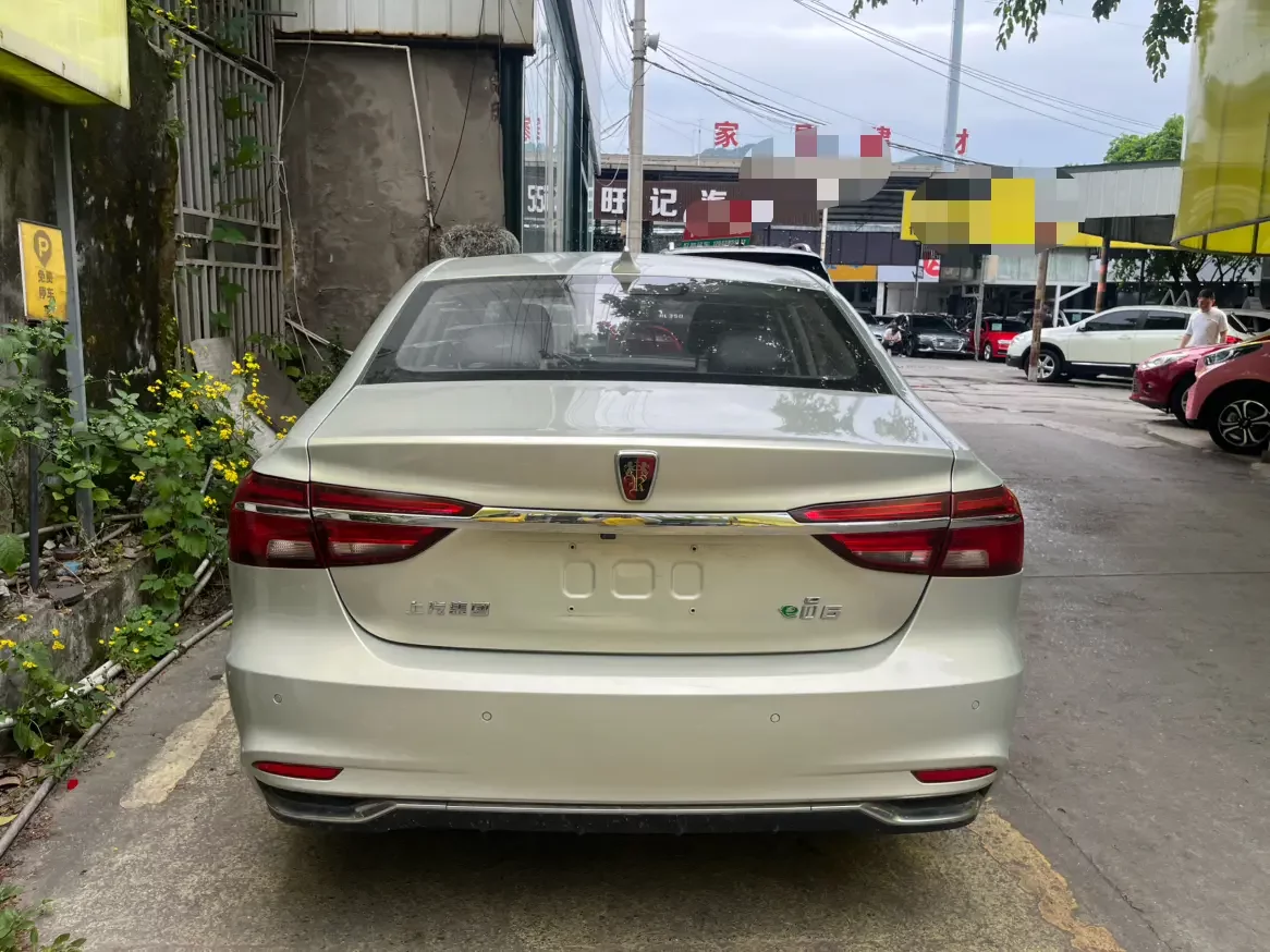 Roewe ei6