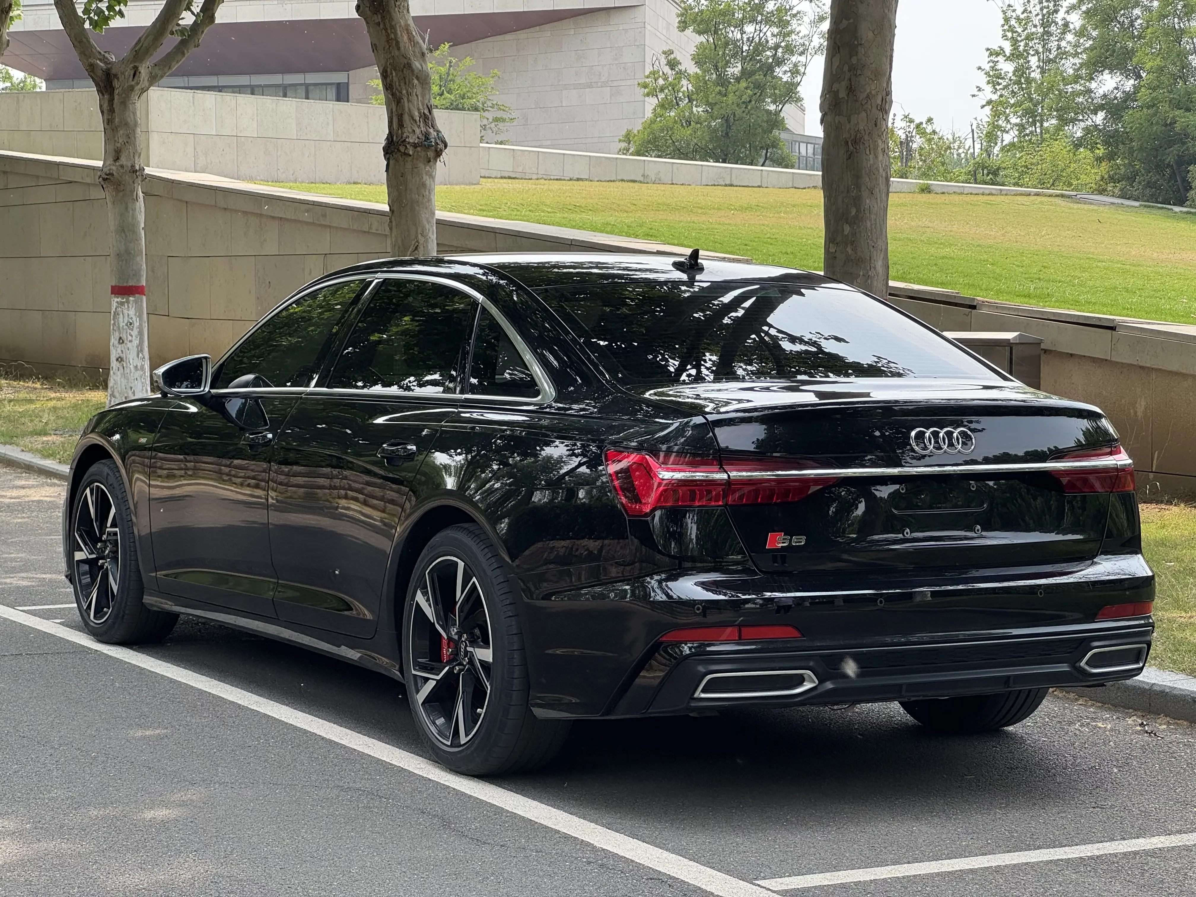 Audi A6L