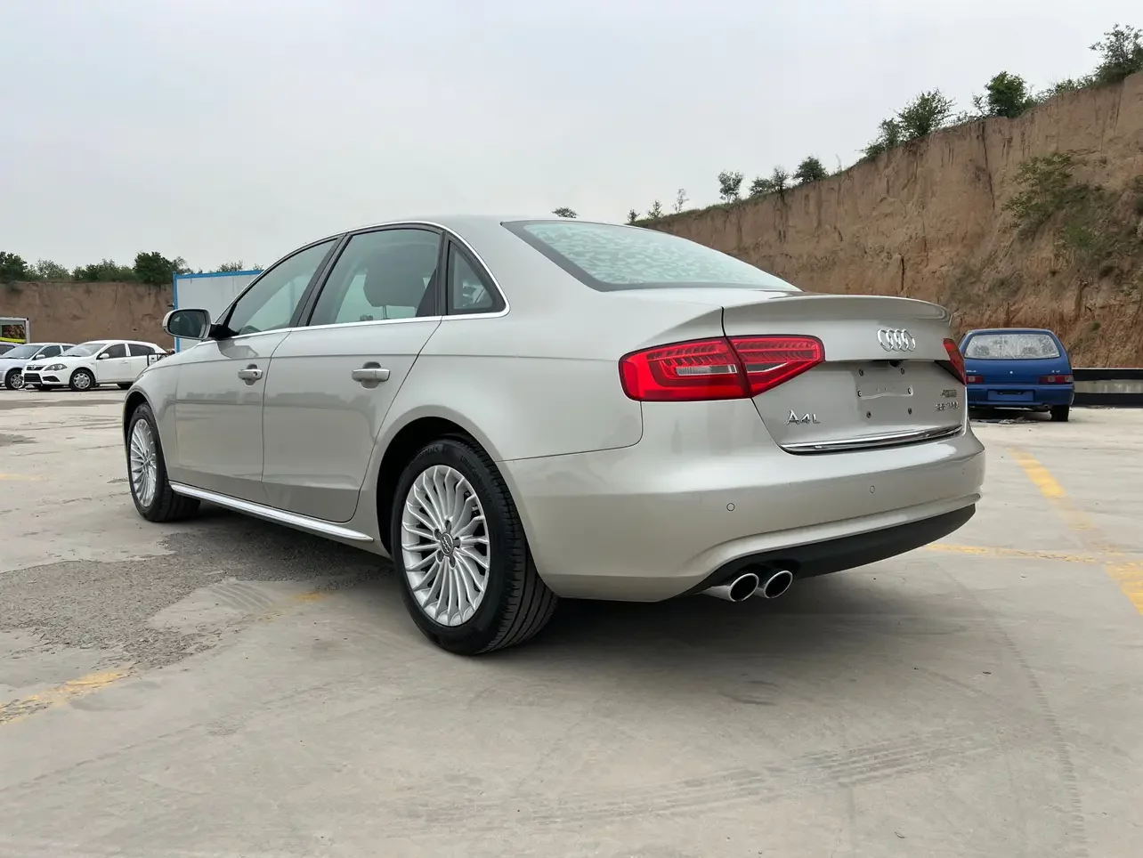 Audi A4L