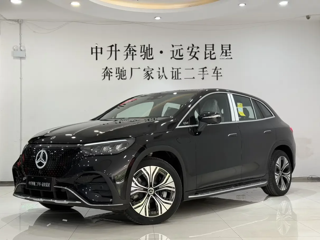 Mercedes-Benz EQE SUV