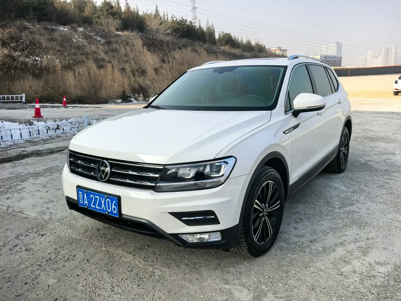Volkswagen Tiguan L