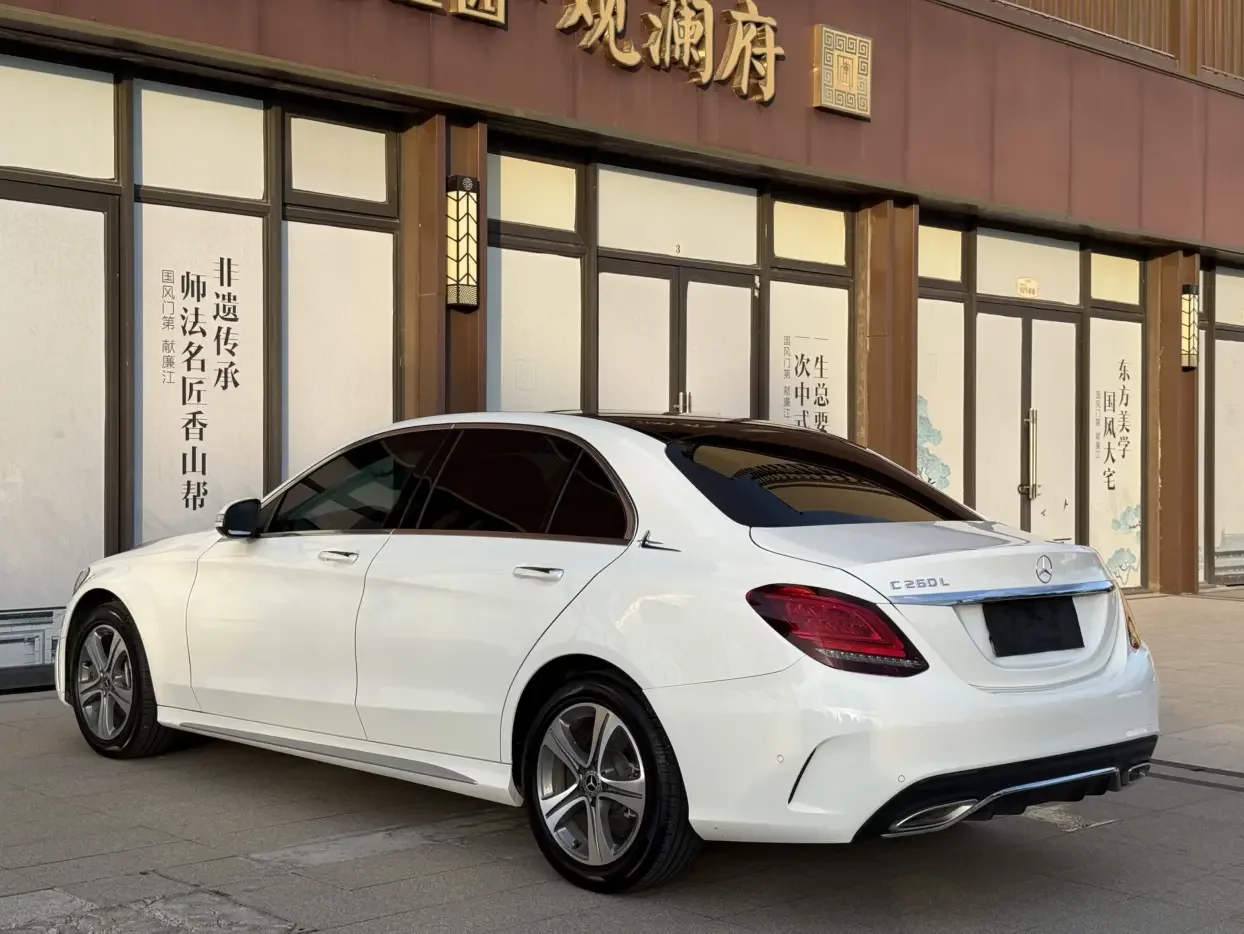 Mercedes-Benz C Class