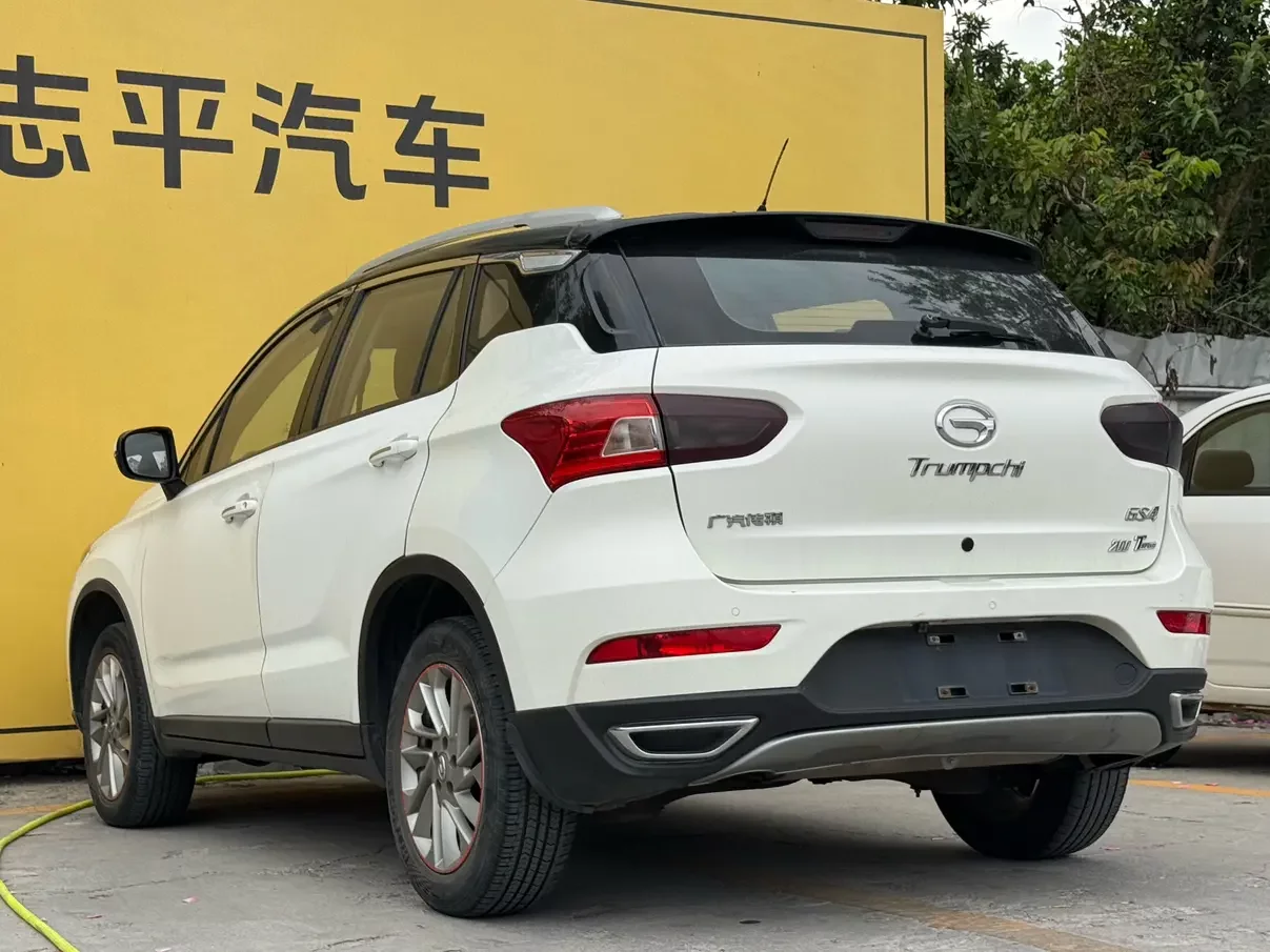GAC Trumpchi GS4