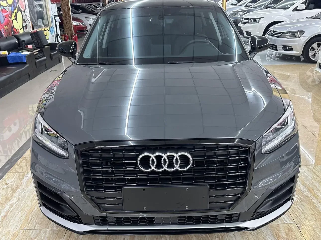 Audi Q2L