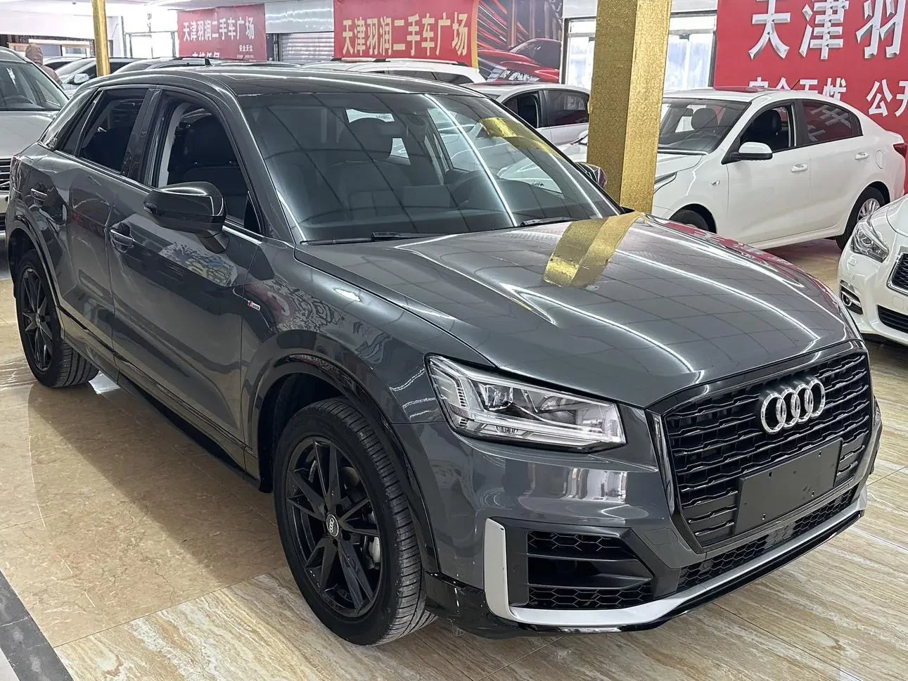 Audi Q2L