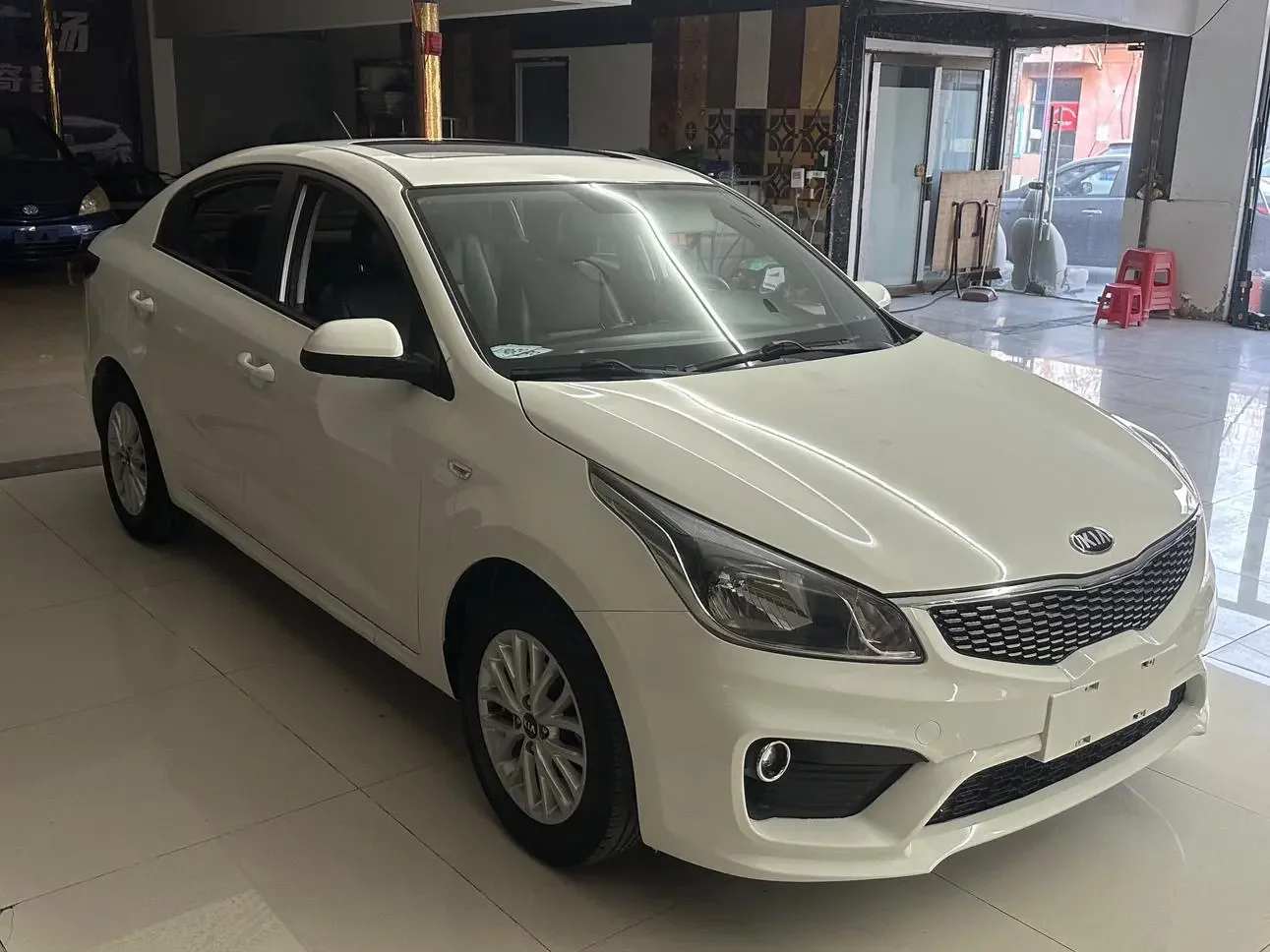 Kia K2