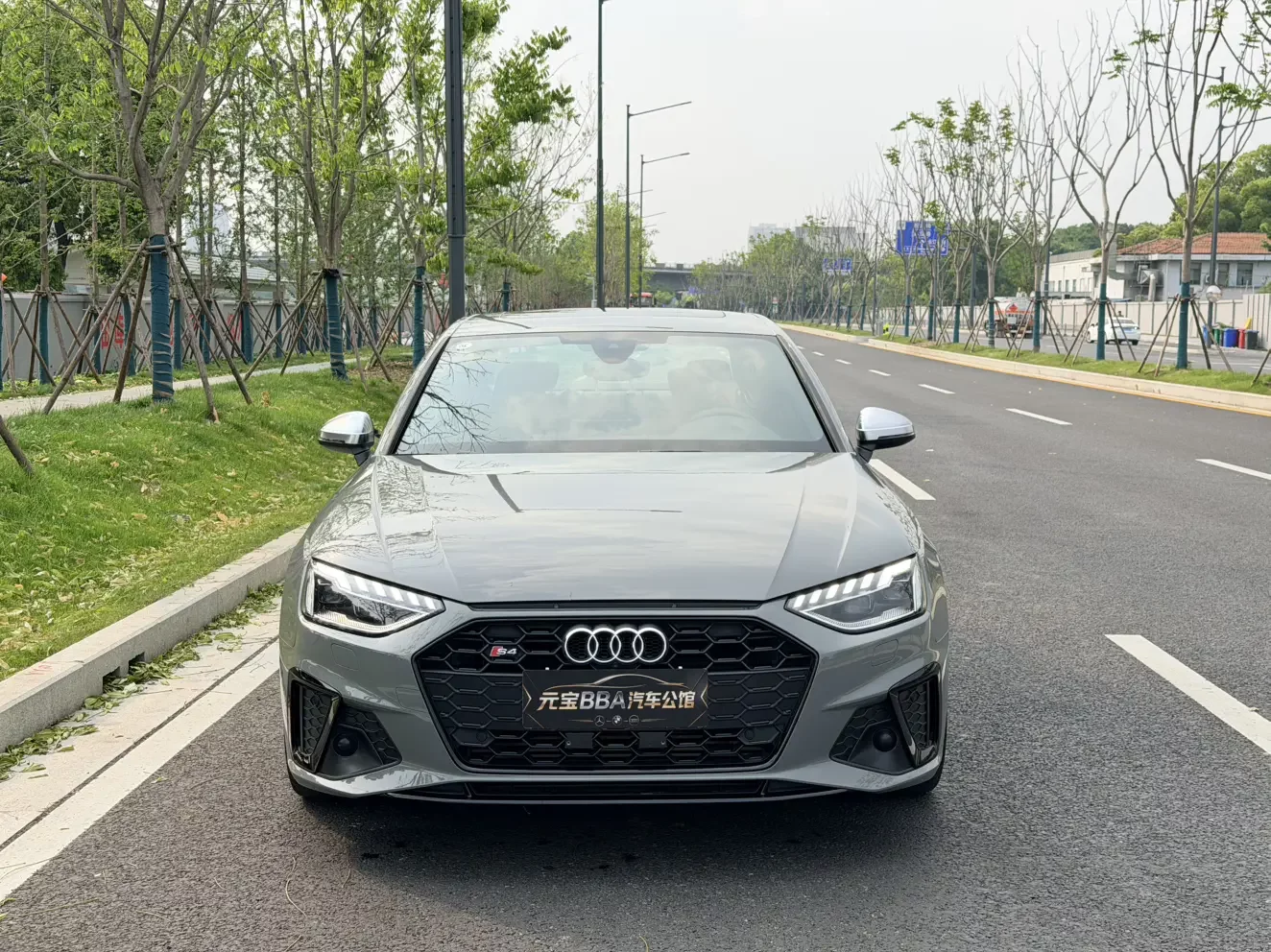 Audi S4