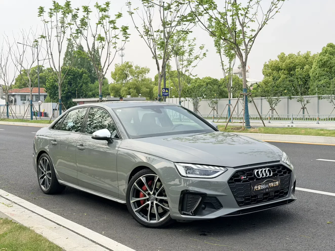 Audi S4