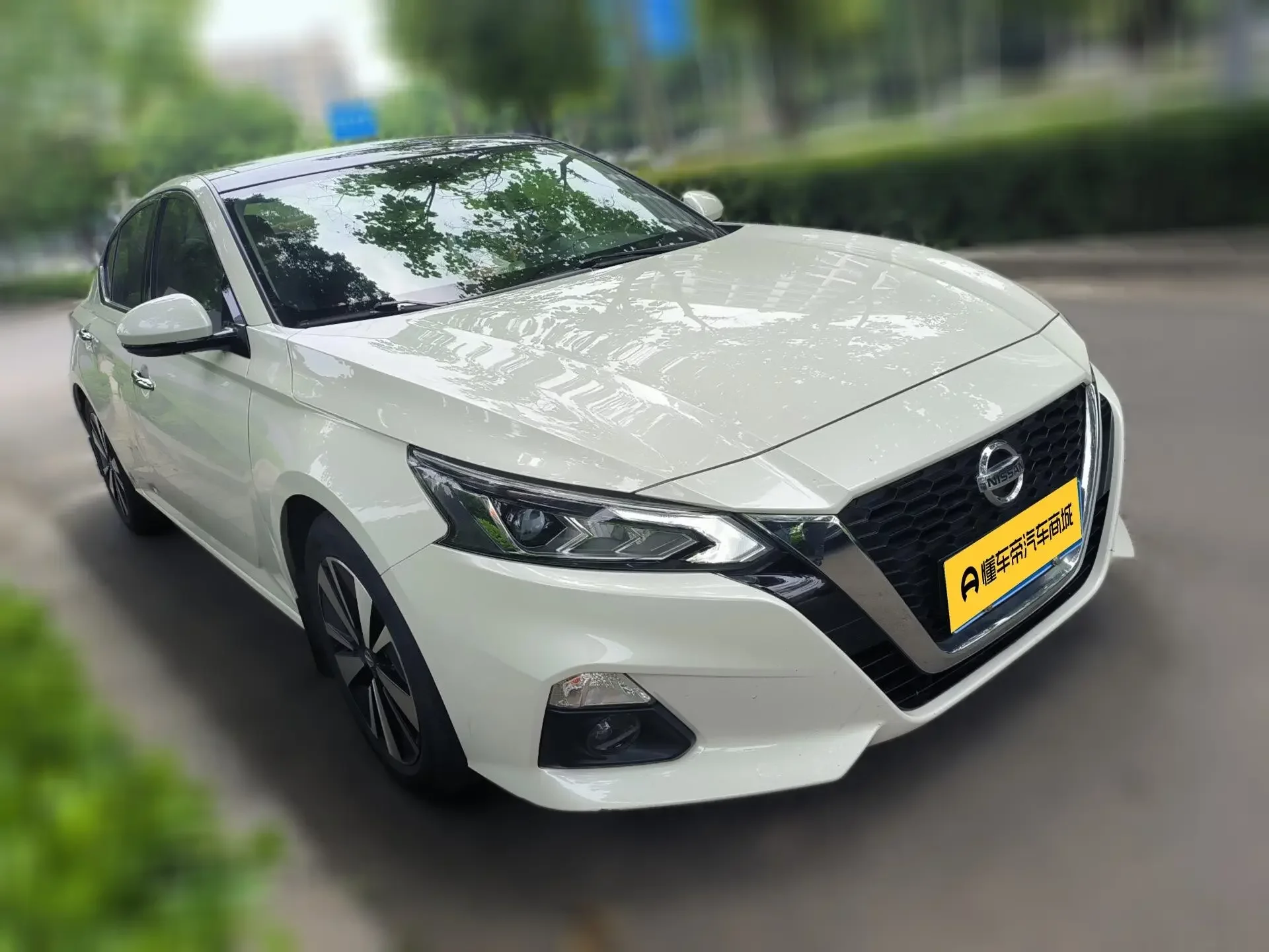 Nissan Altima