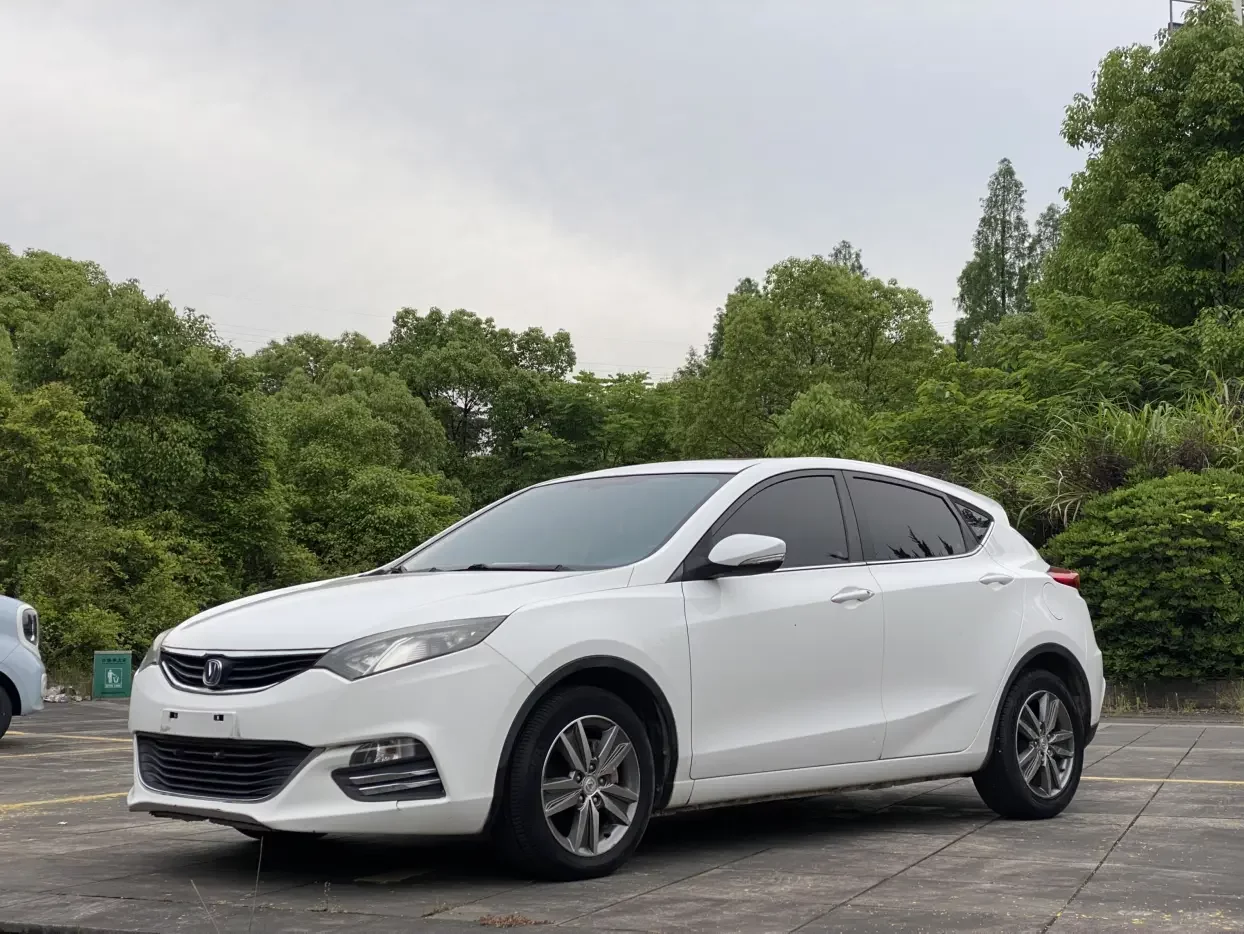 Changan Eado XT