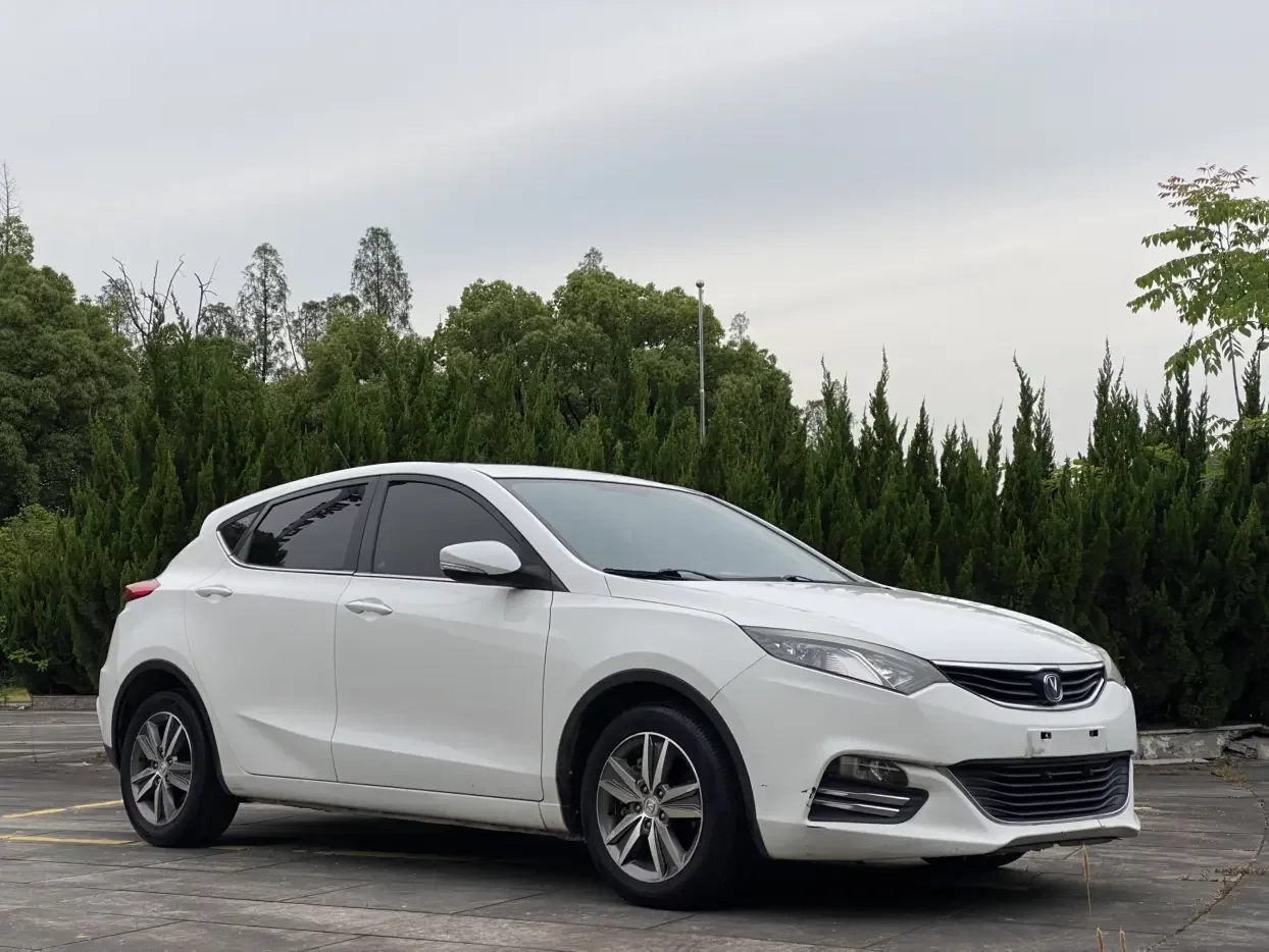 Changan Eado XT