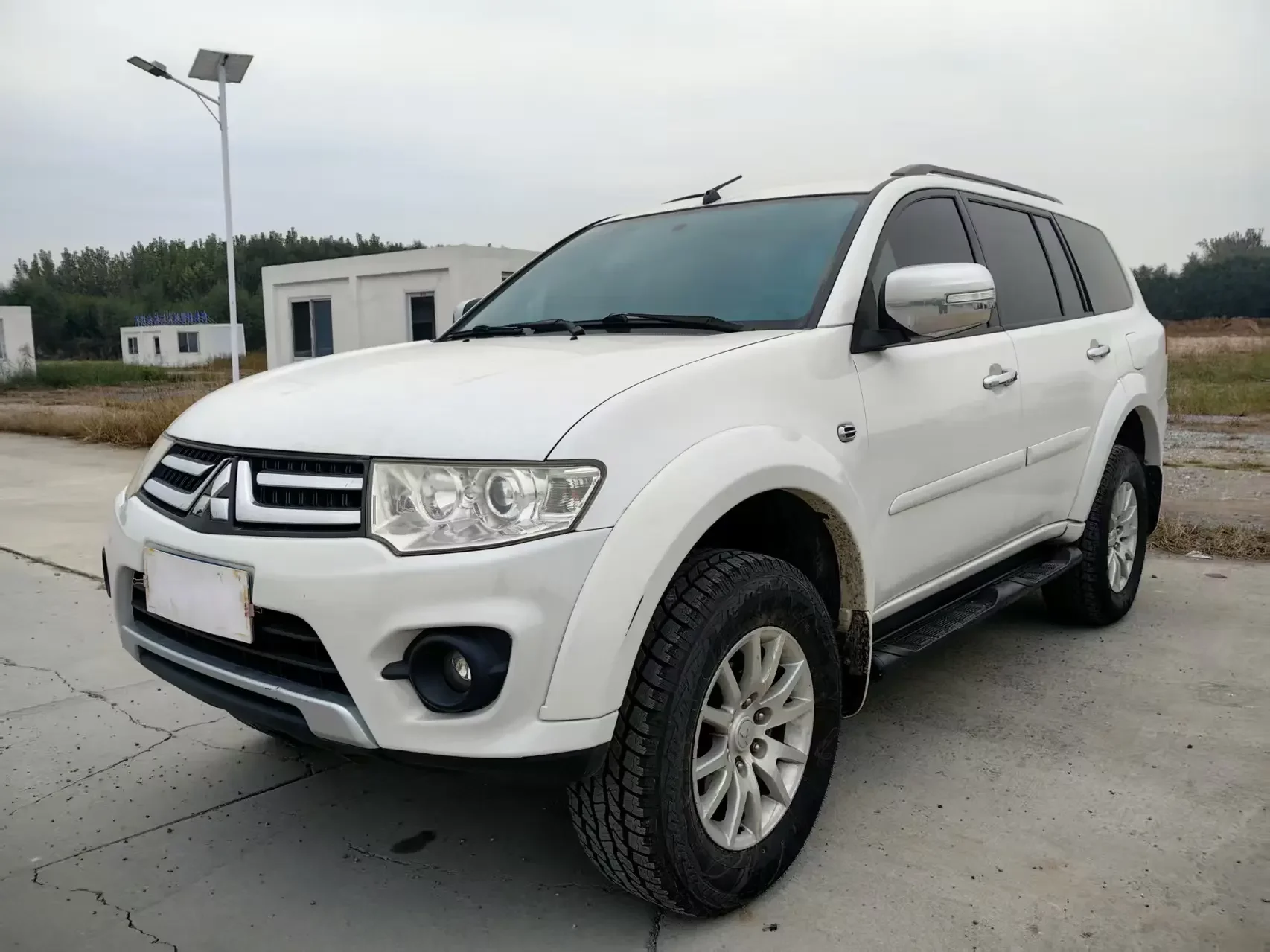 Mitsubishi Pajero Jinchang