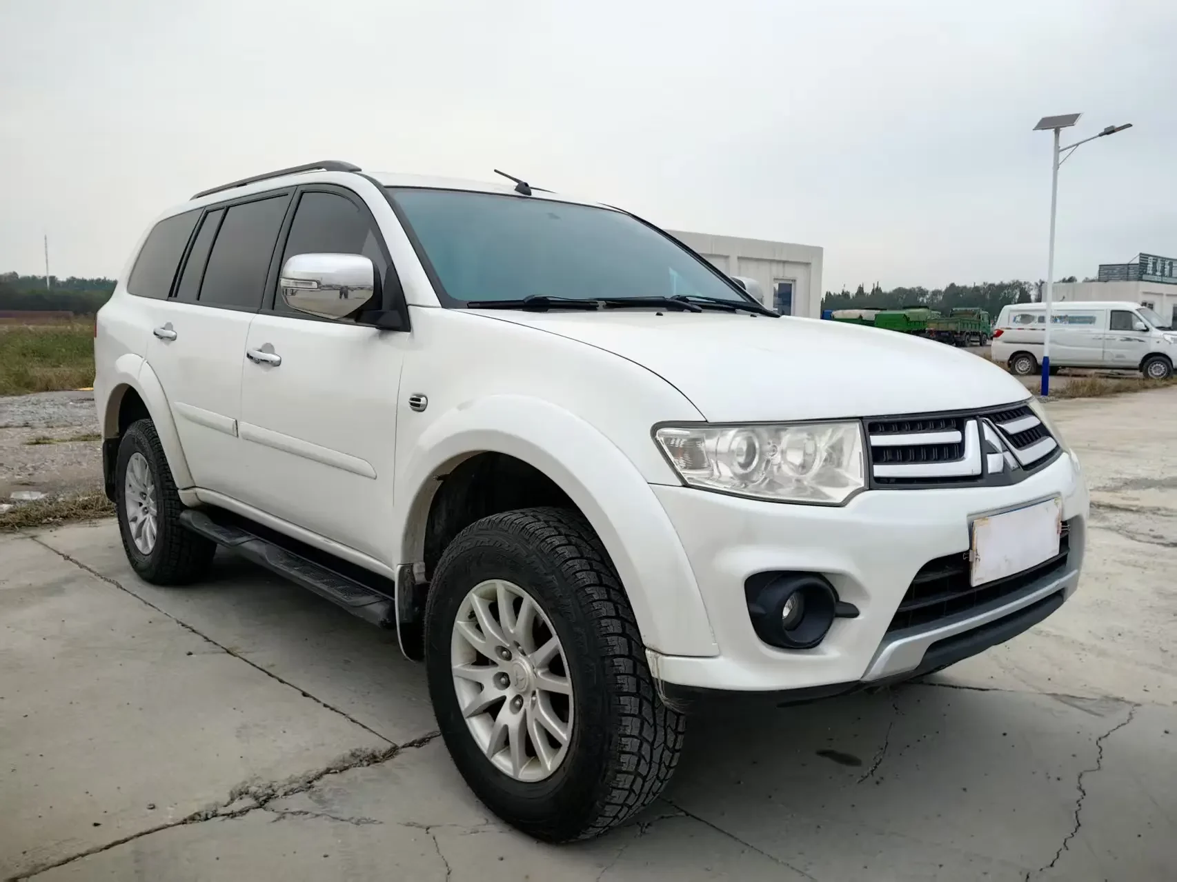 Mitsubishi Pajero Jinchang