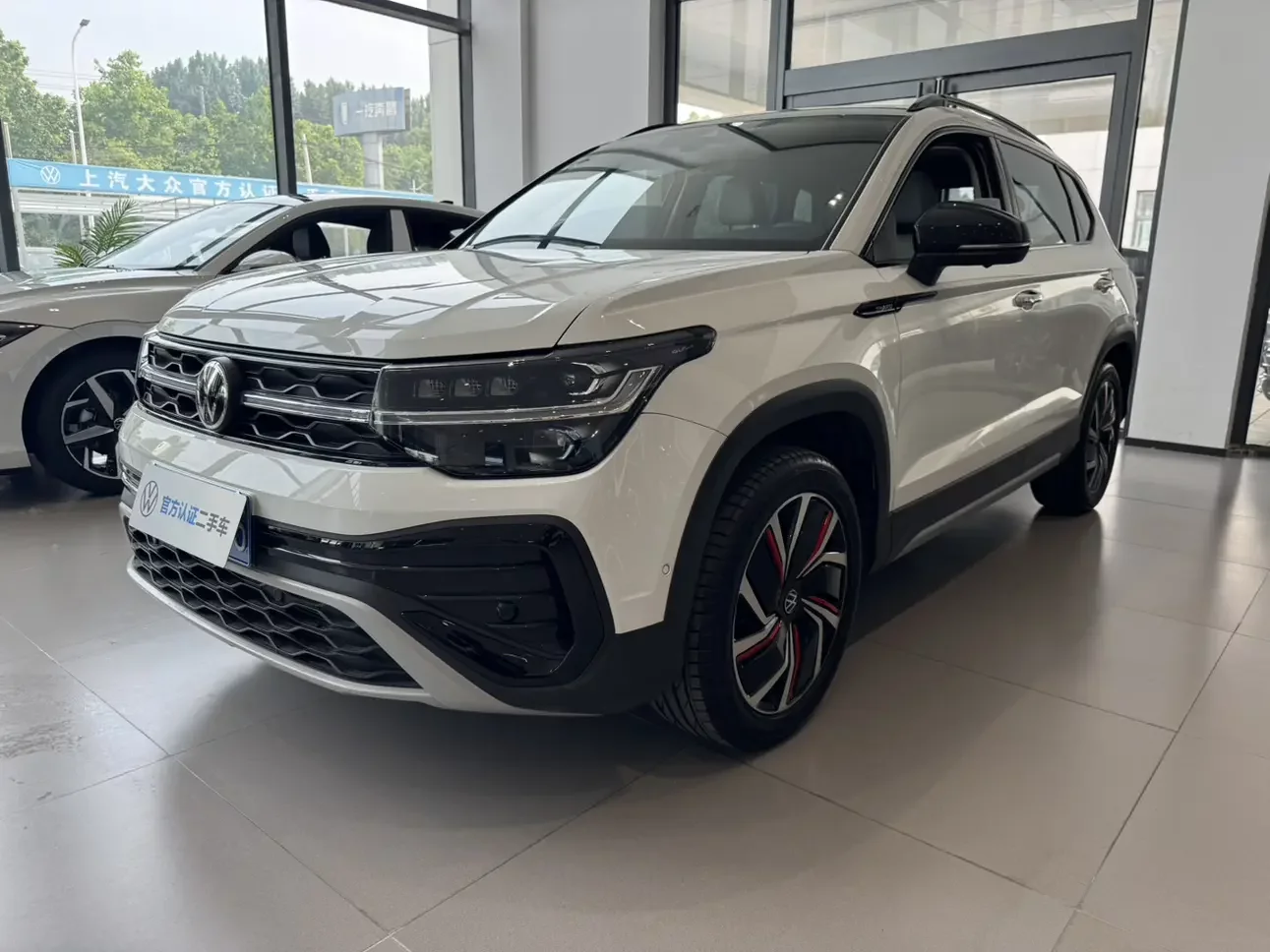 Volkswagen Tharu