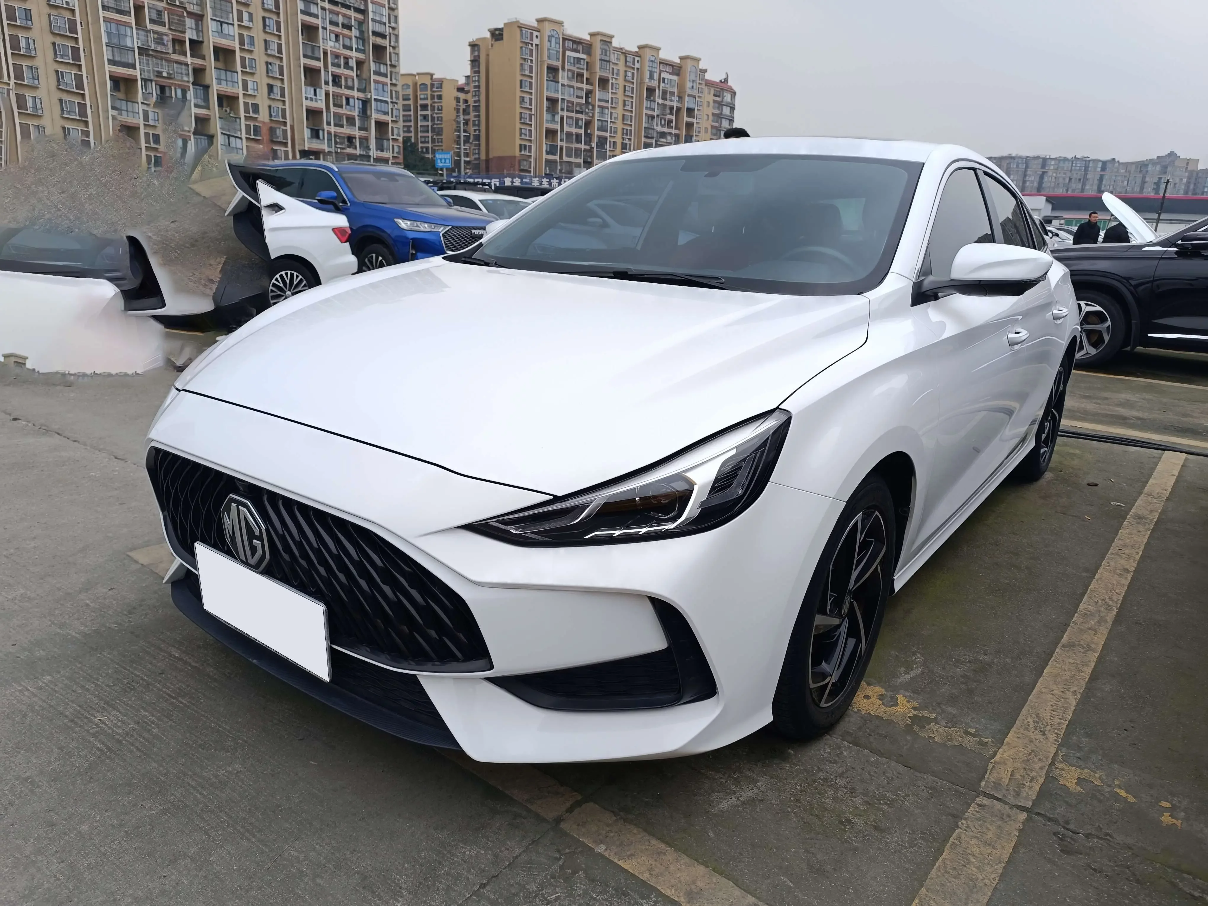 MG 5