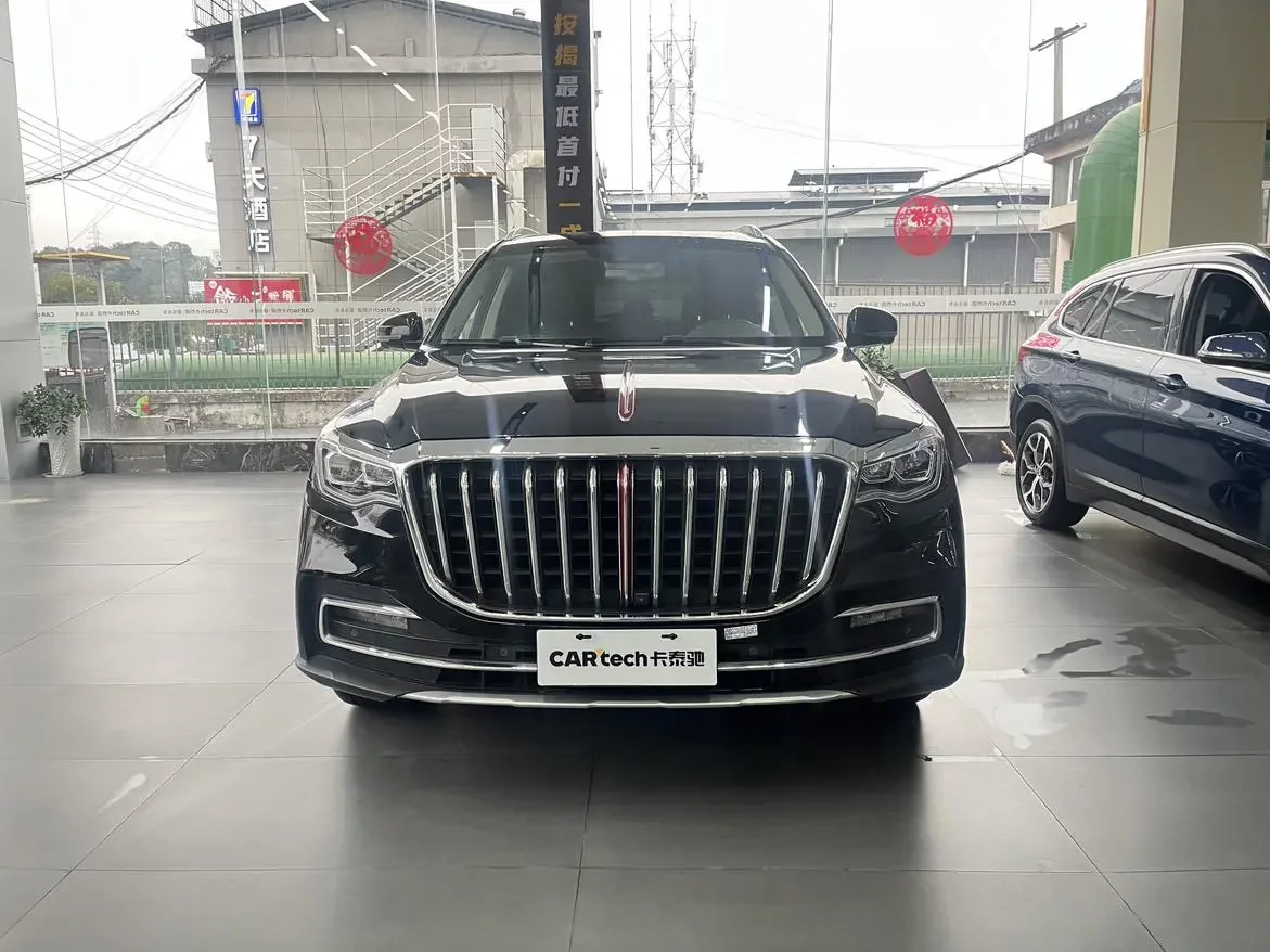 Hongqi HS7