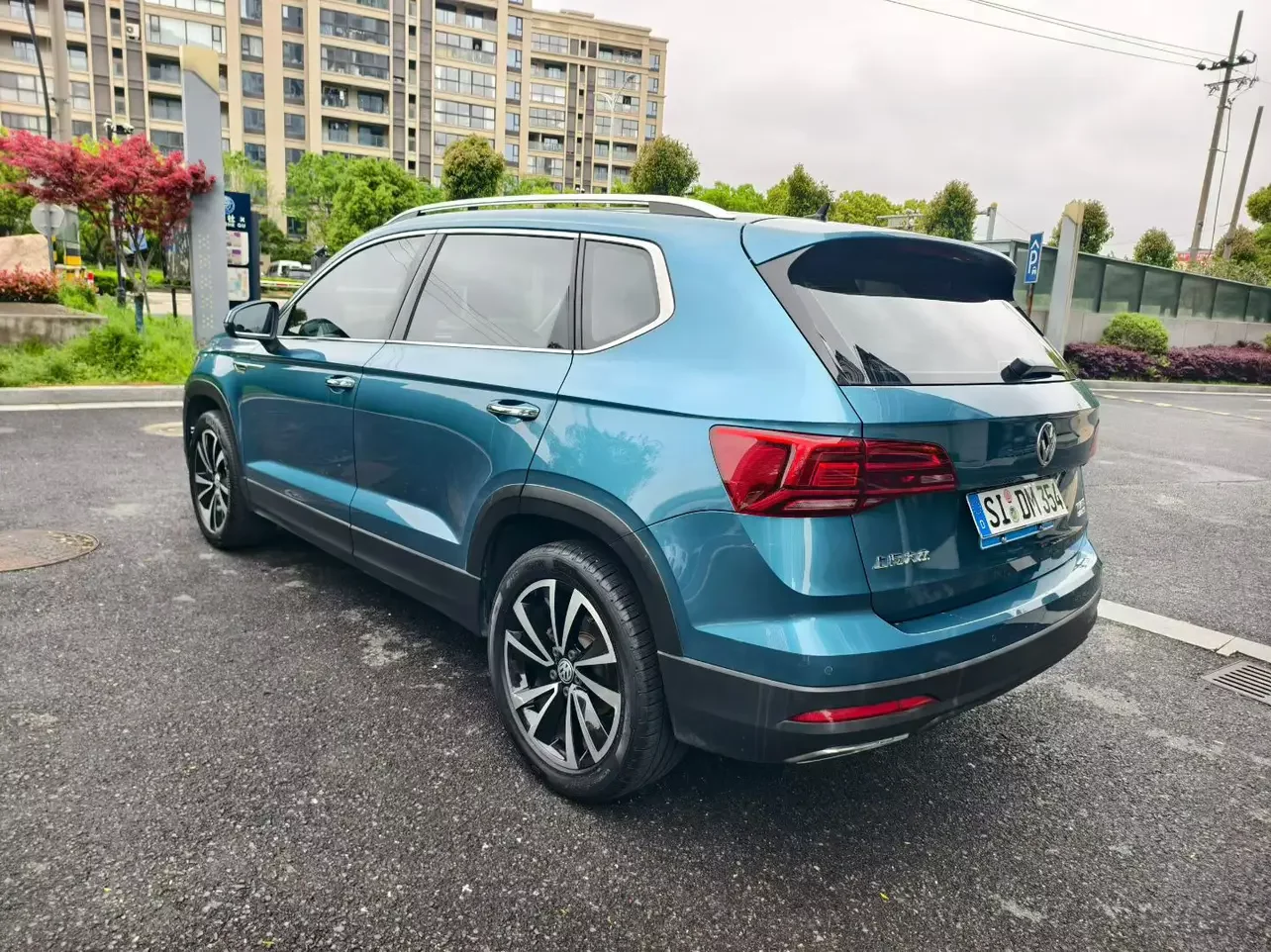 Volkswagen Tharu