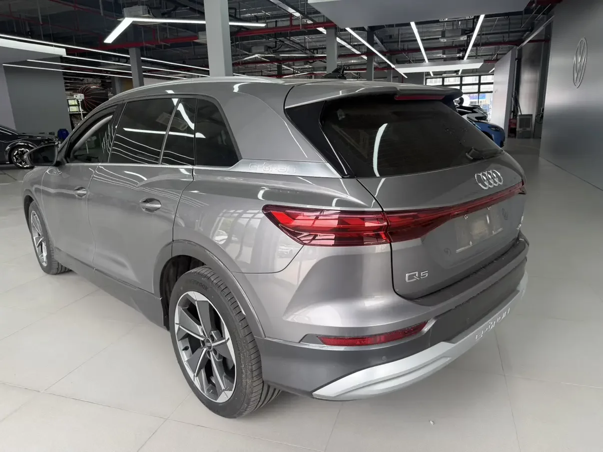 Audi Q5 e-tron