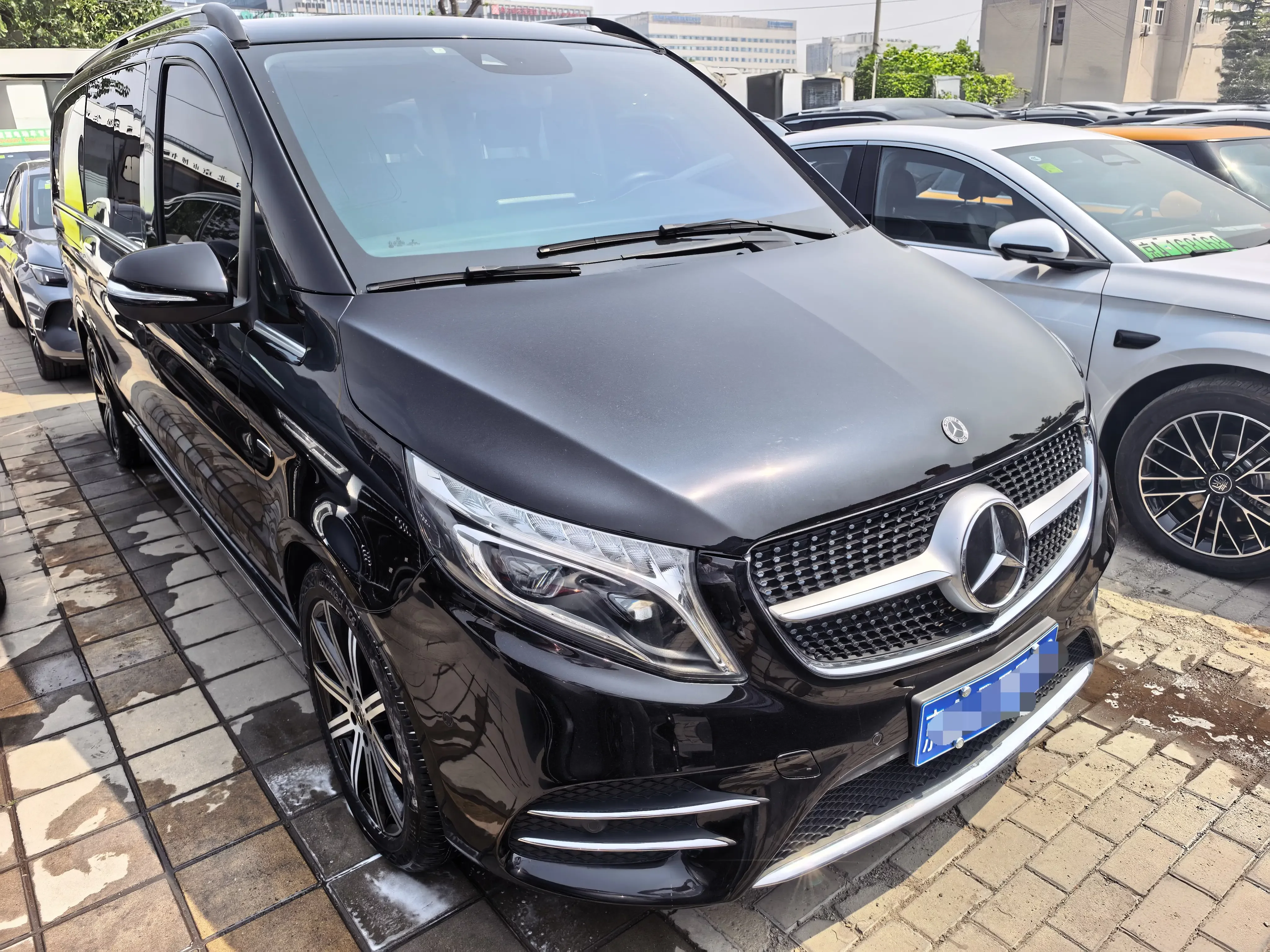 Mercedes-Benz V Class