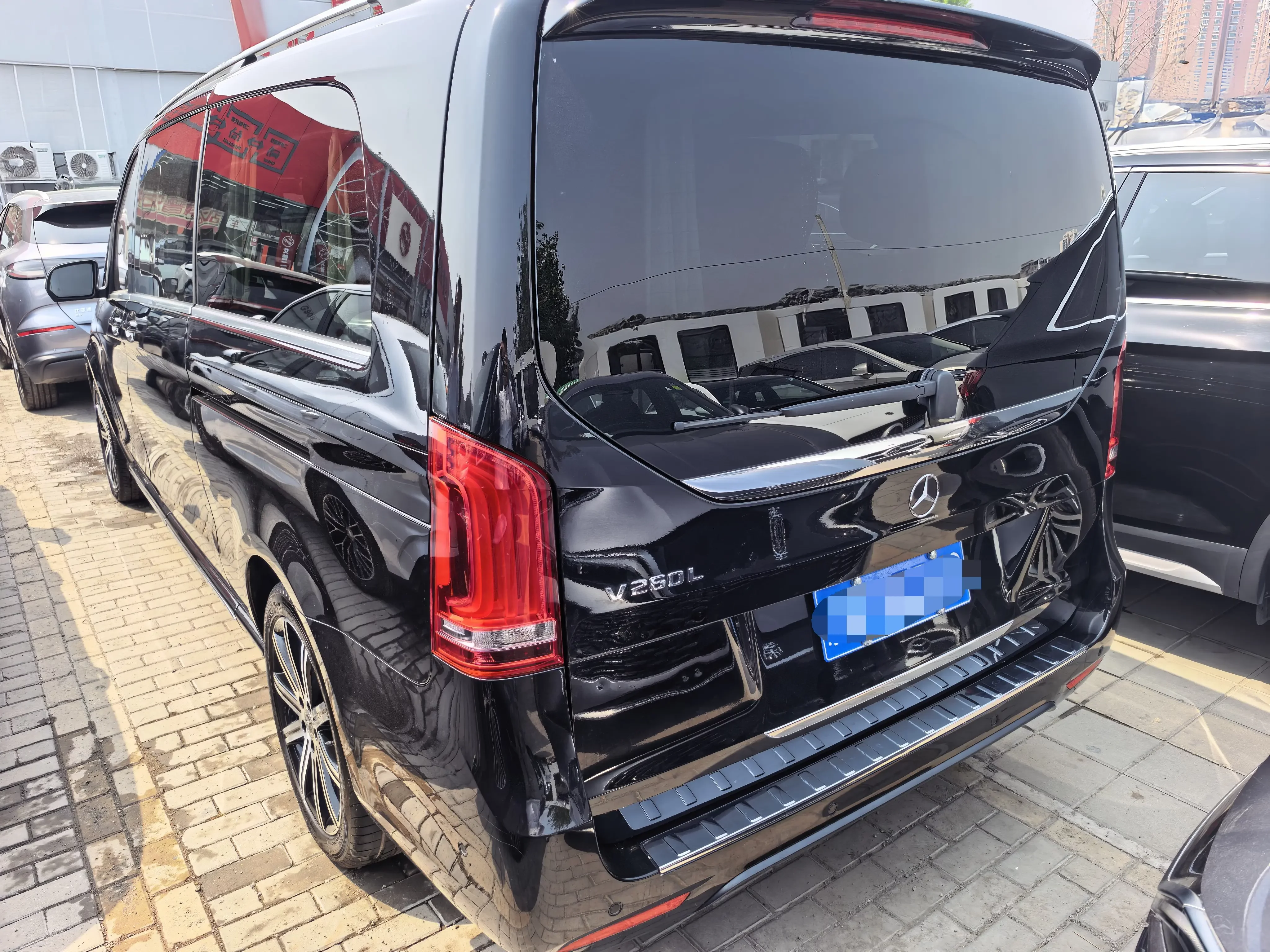 Mercedes-Benz V Class