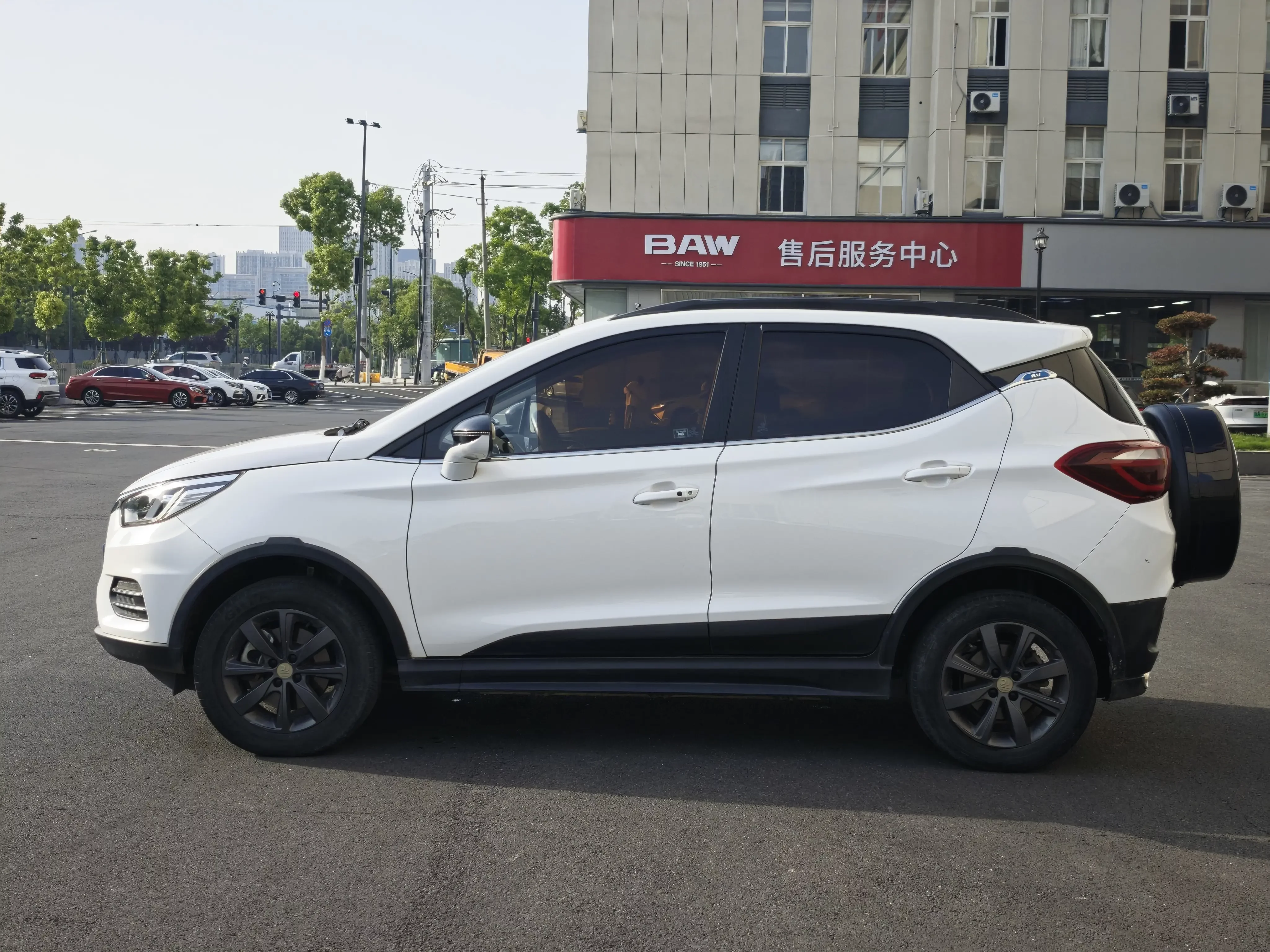 BYD Yuan EV