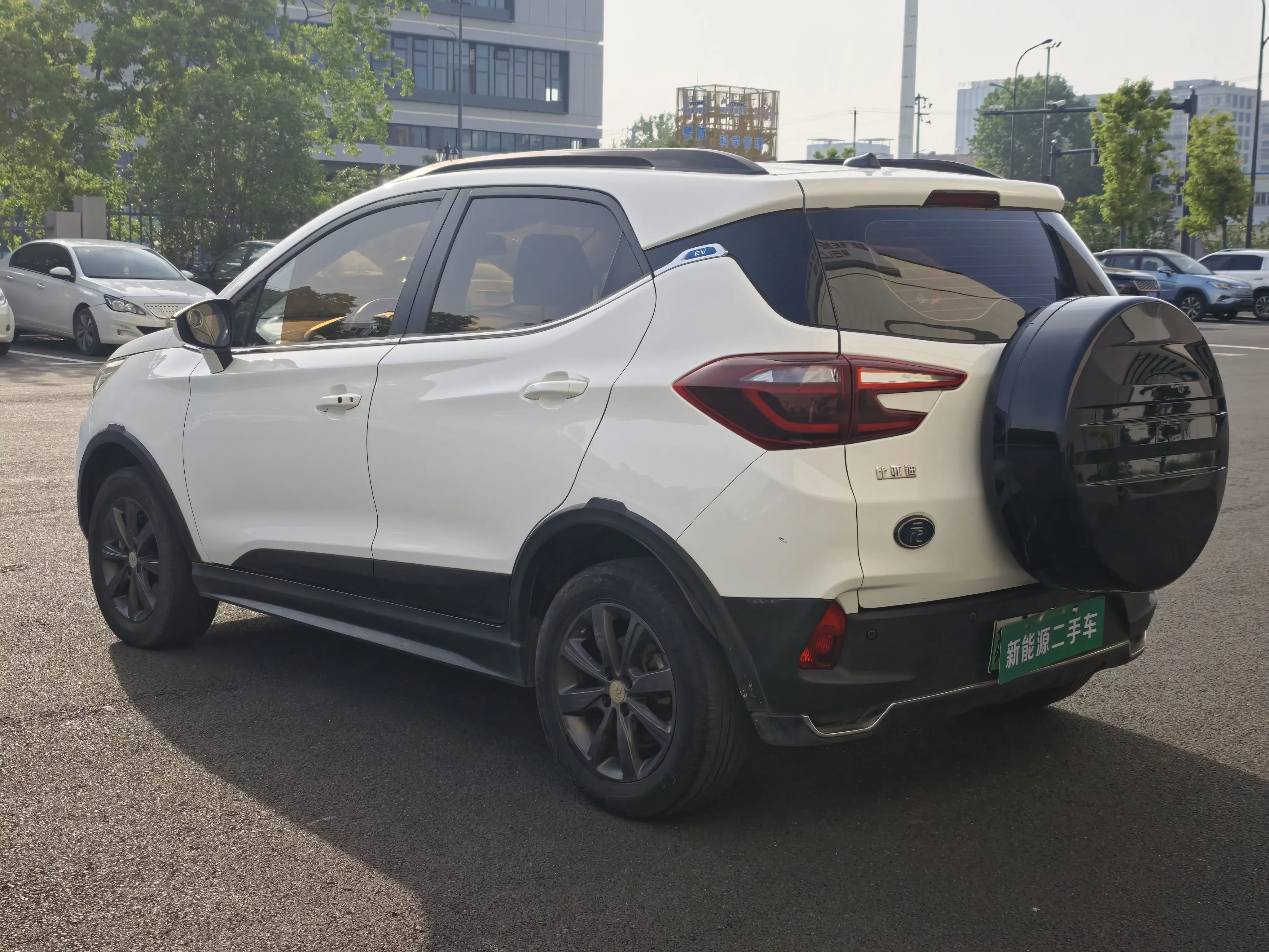 BYD Yuan EV