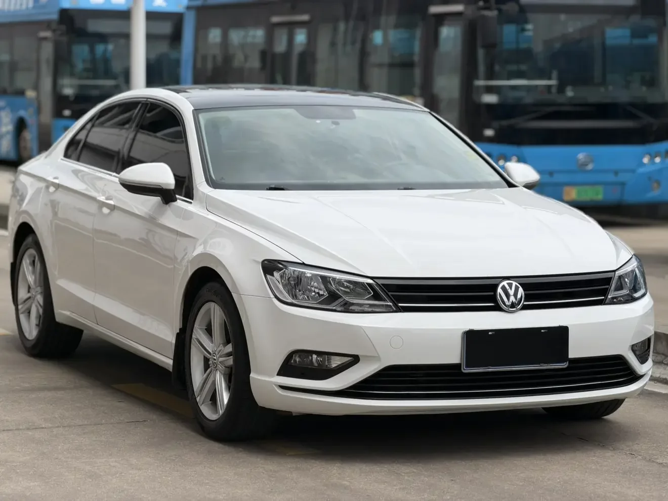 Volkswagen Lamando