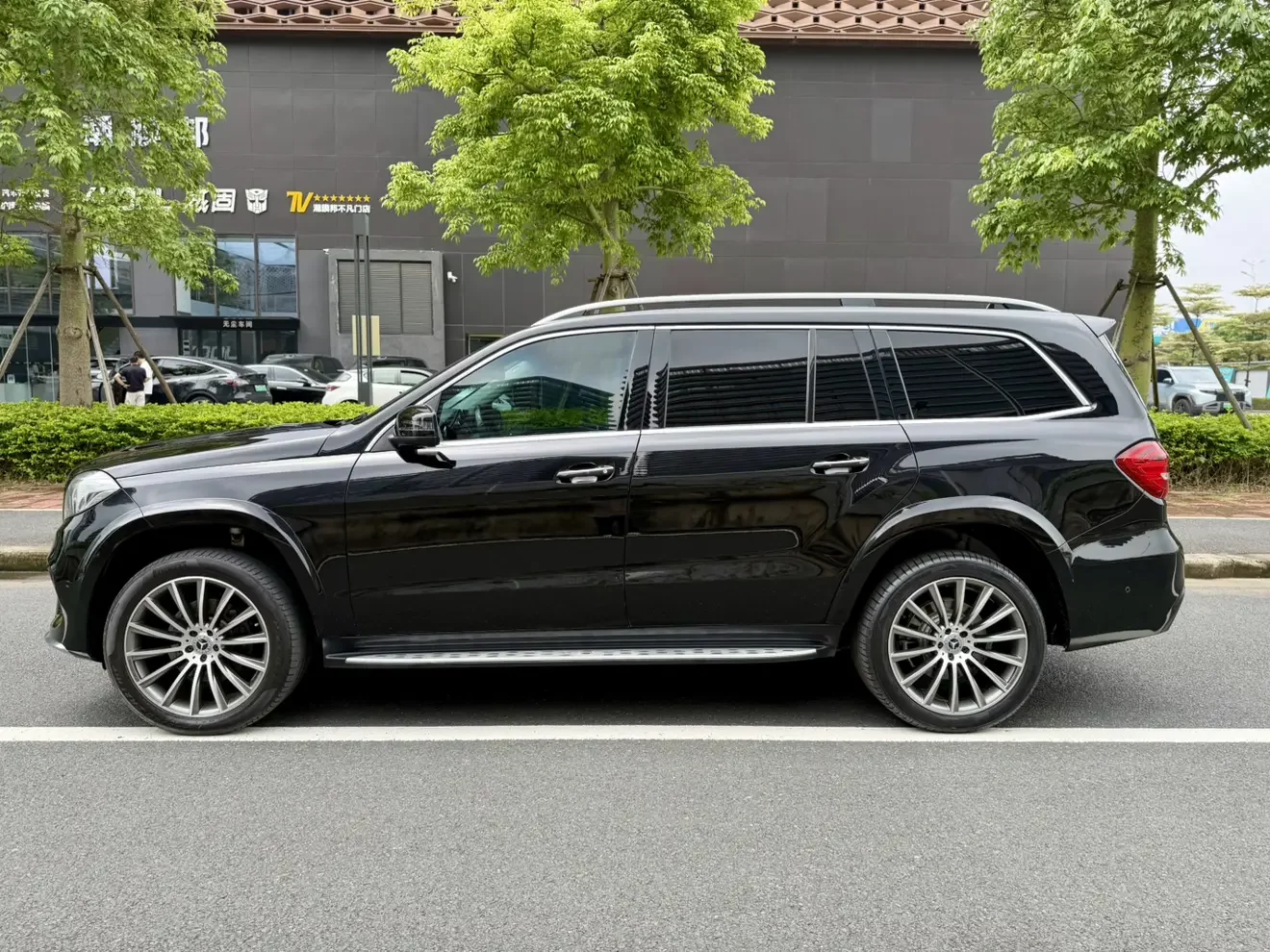 Mercedes-Benz GLS