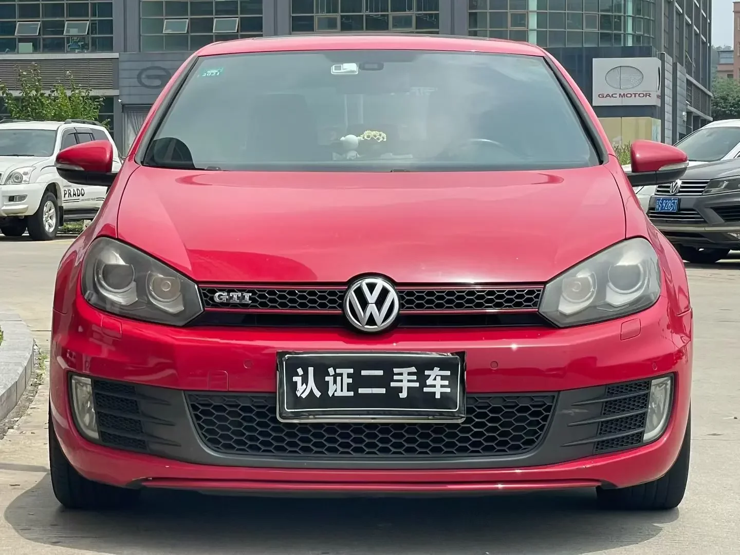Volkswagen Golf GTI