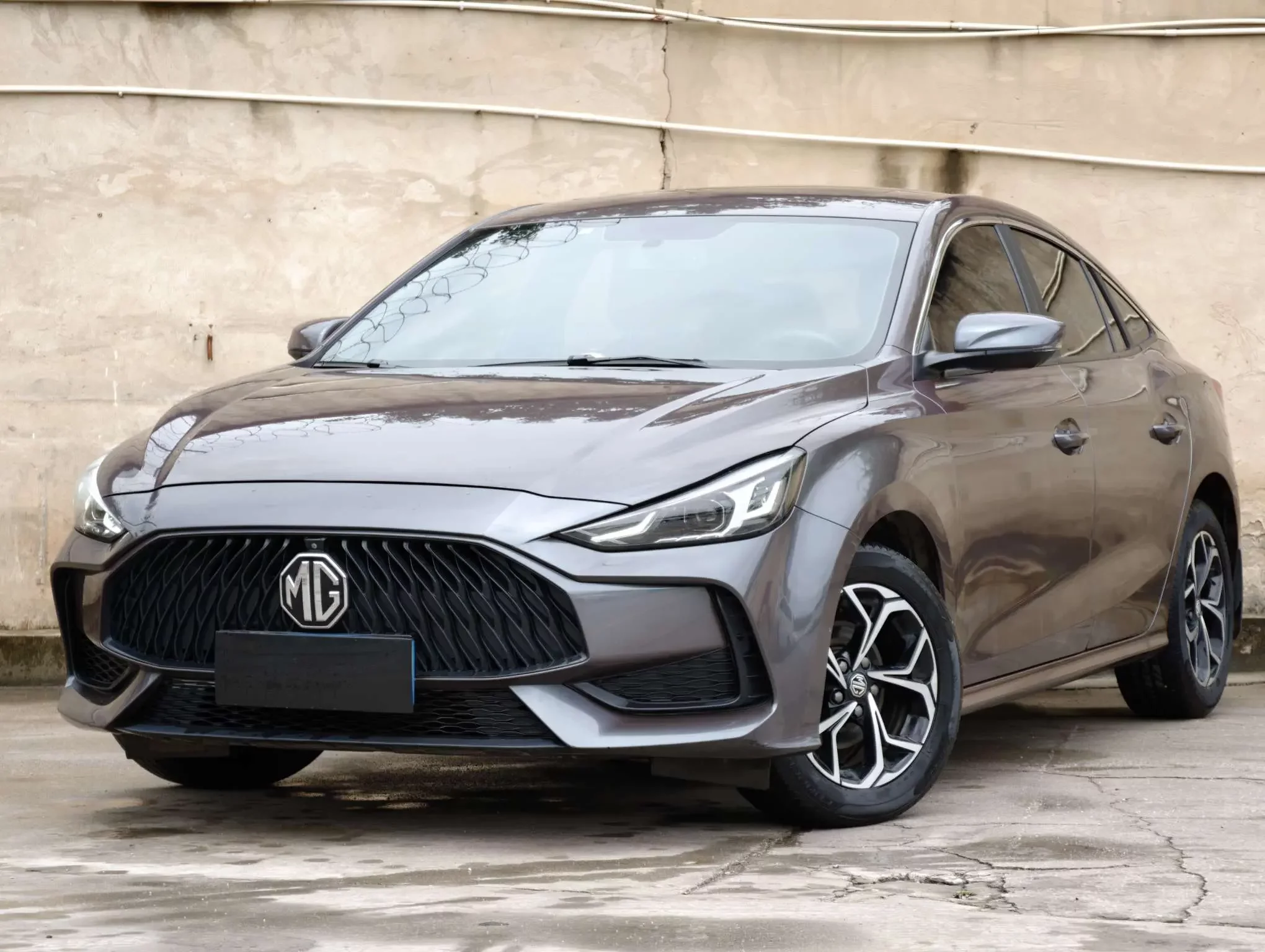 MG 5