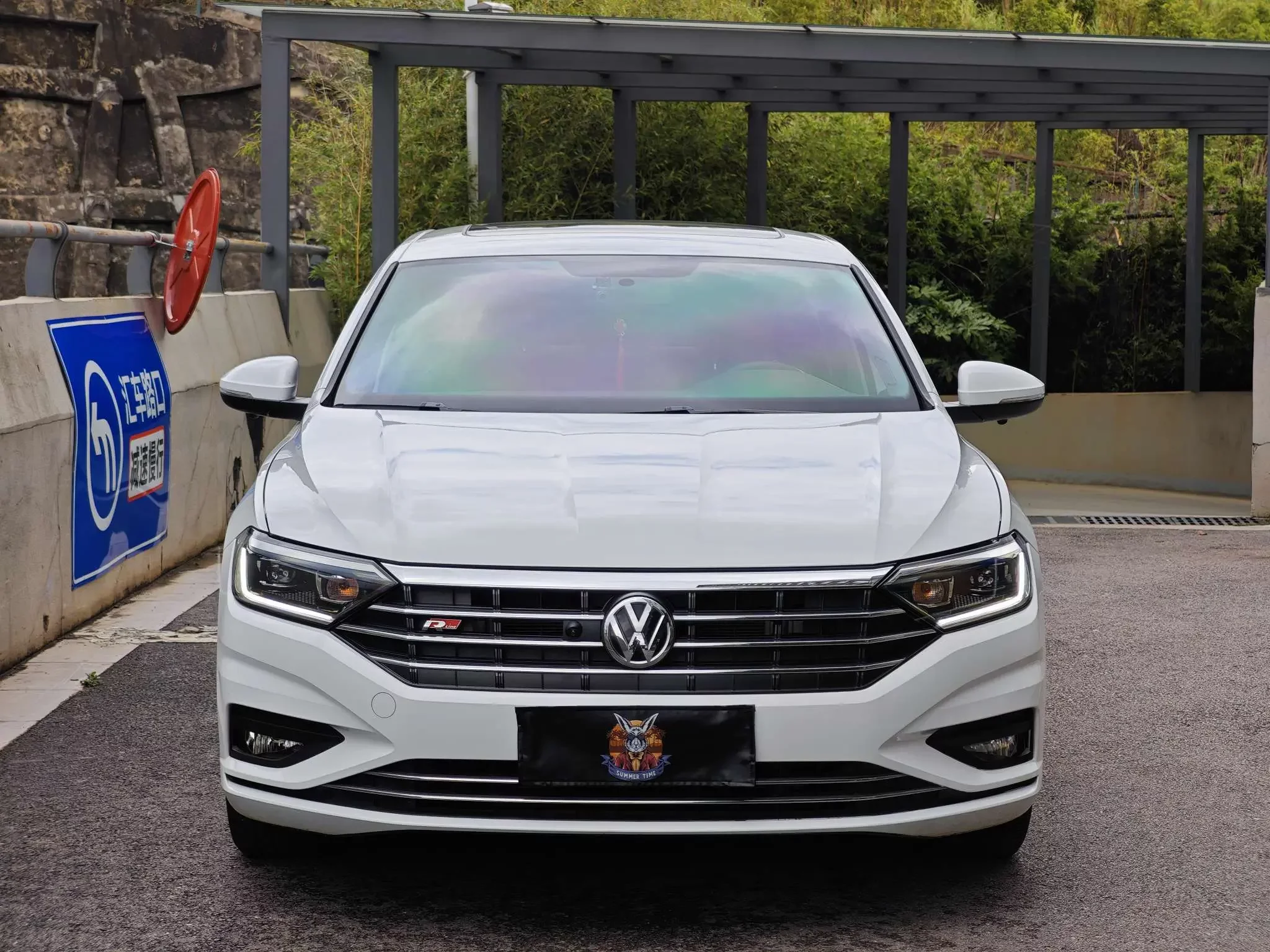 Volkswagen Sagitar
