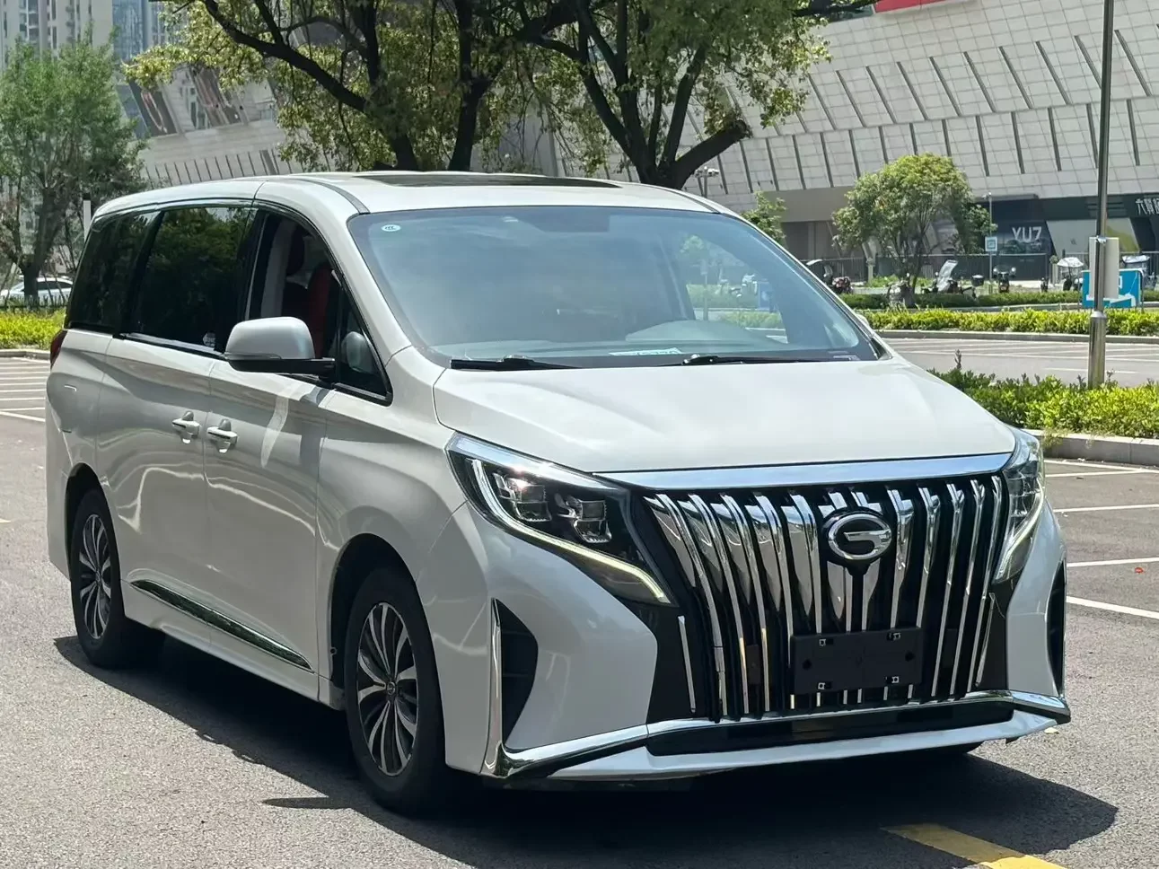 GAC Trumpchi M8