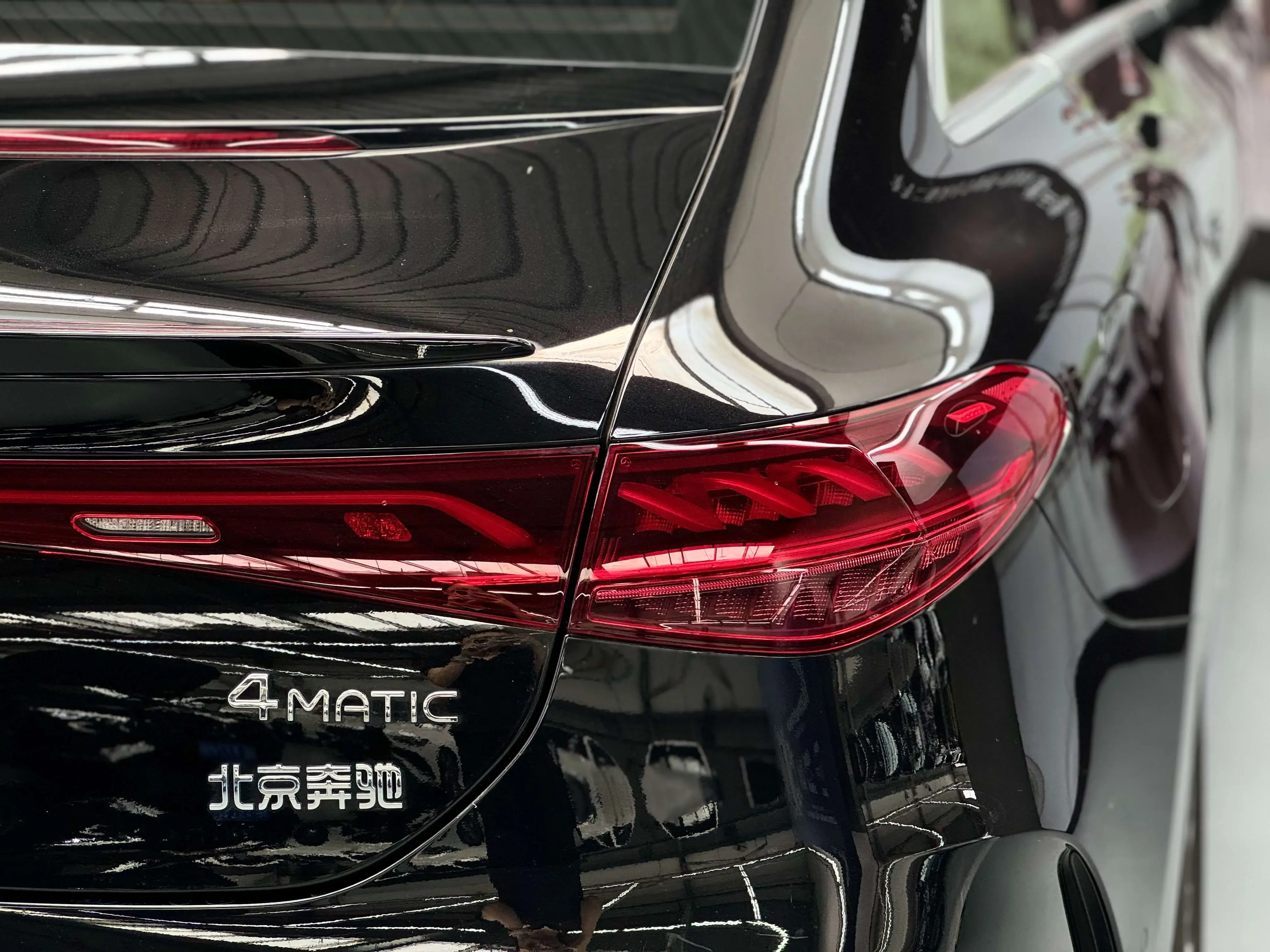 Mercedes-Benz EQE