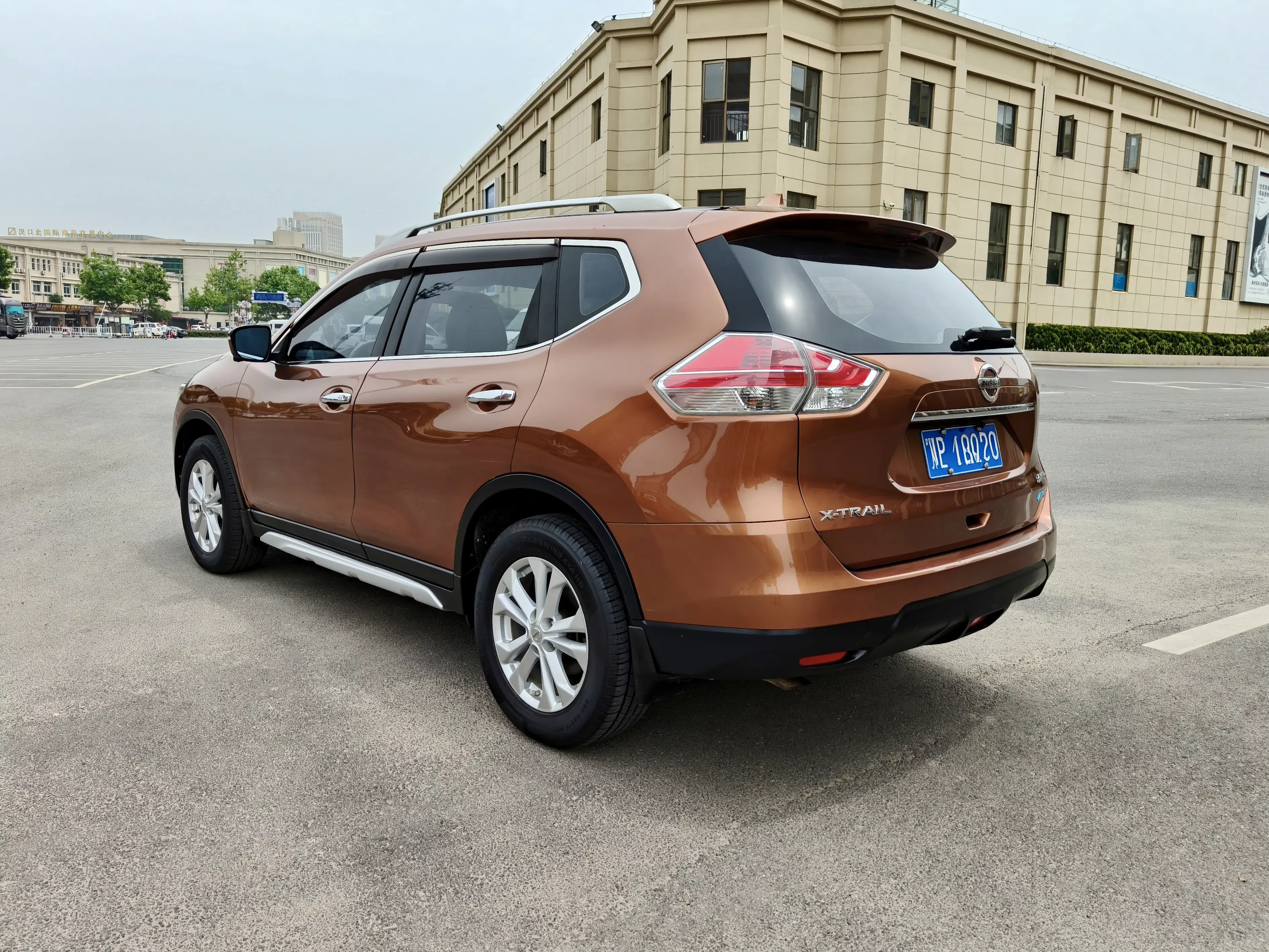 Nissan X-Trail