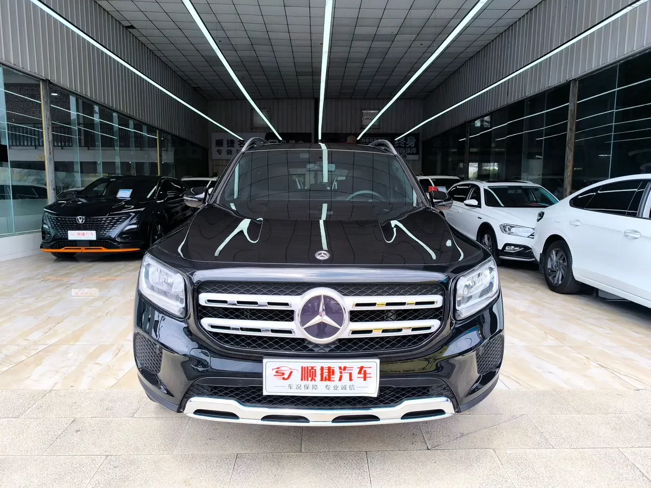 Mercedes-Benz GLB