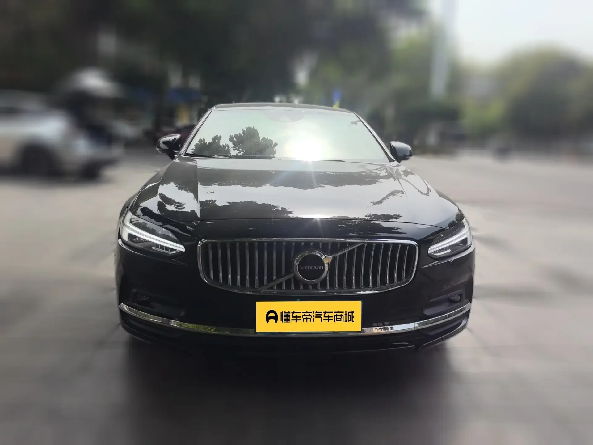Volvo S90