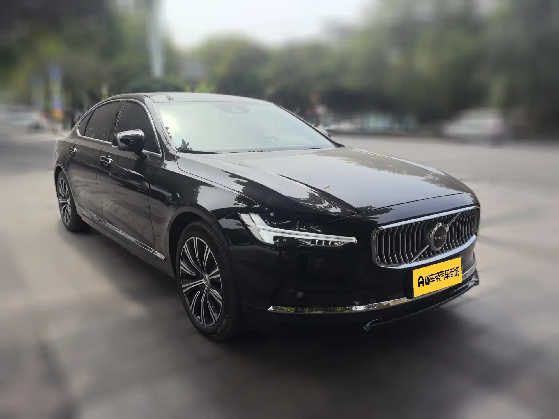 Volvo S90
