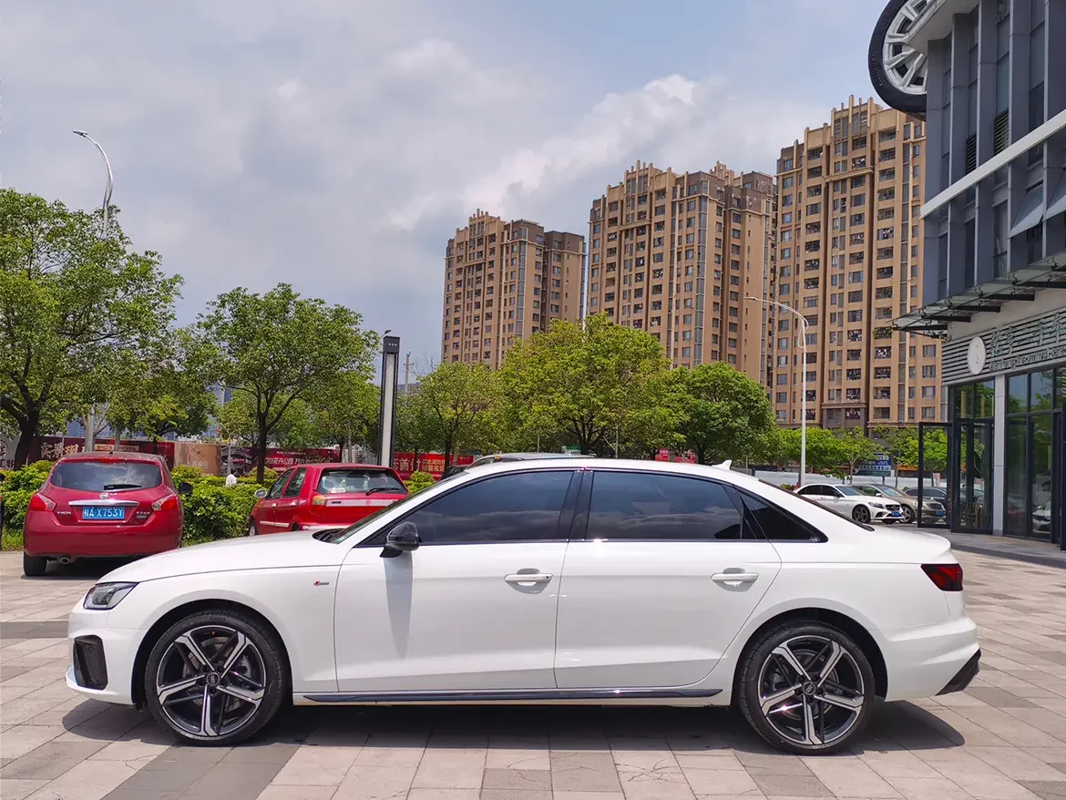 Audi A4L