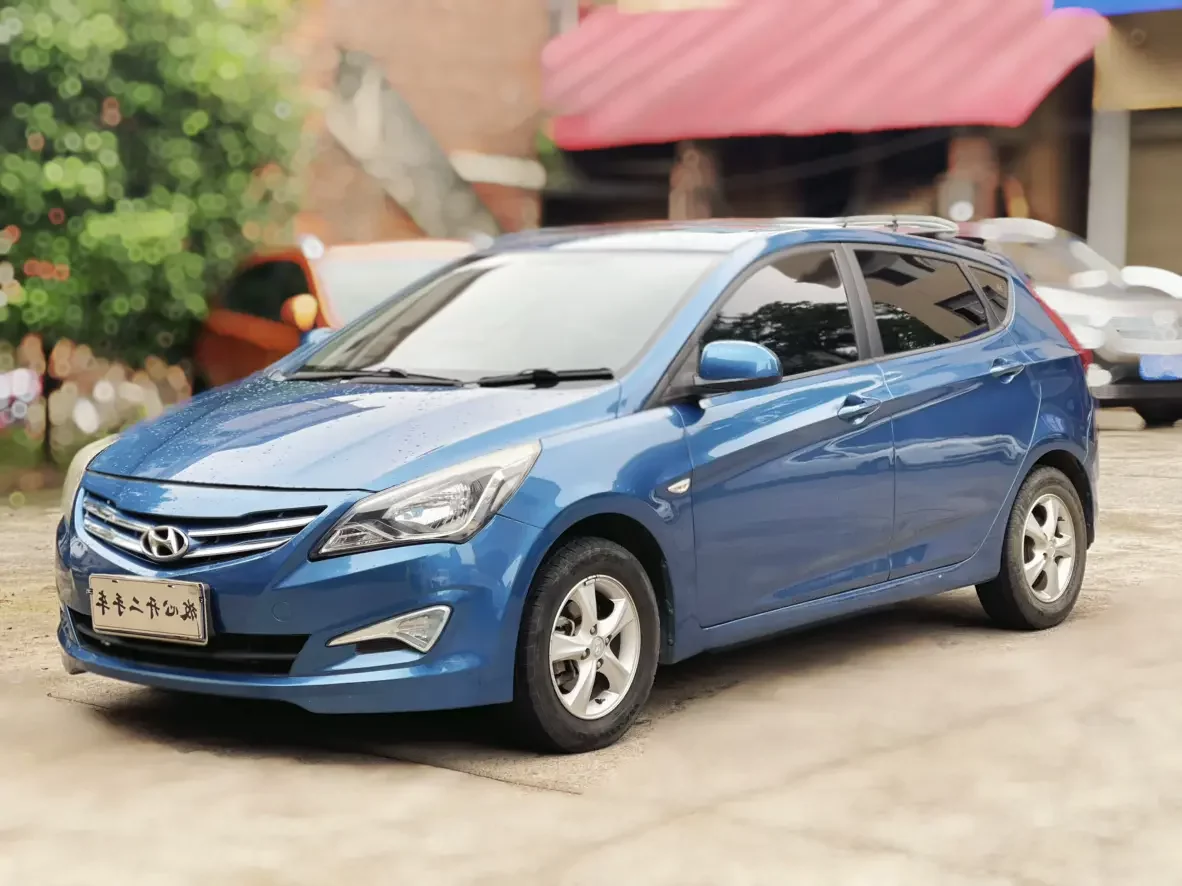 Hyundai Verna RV
