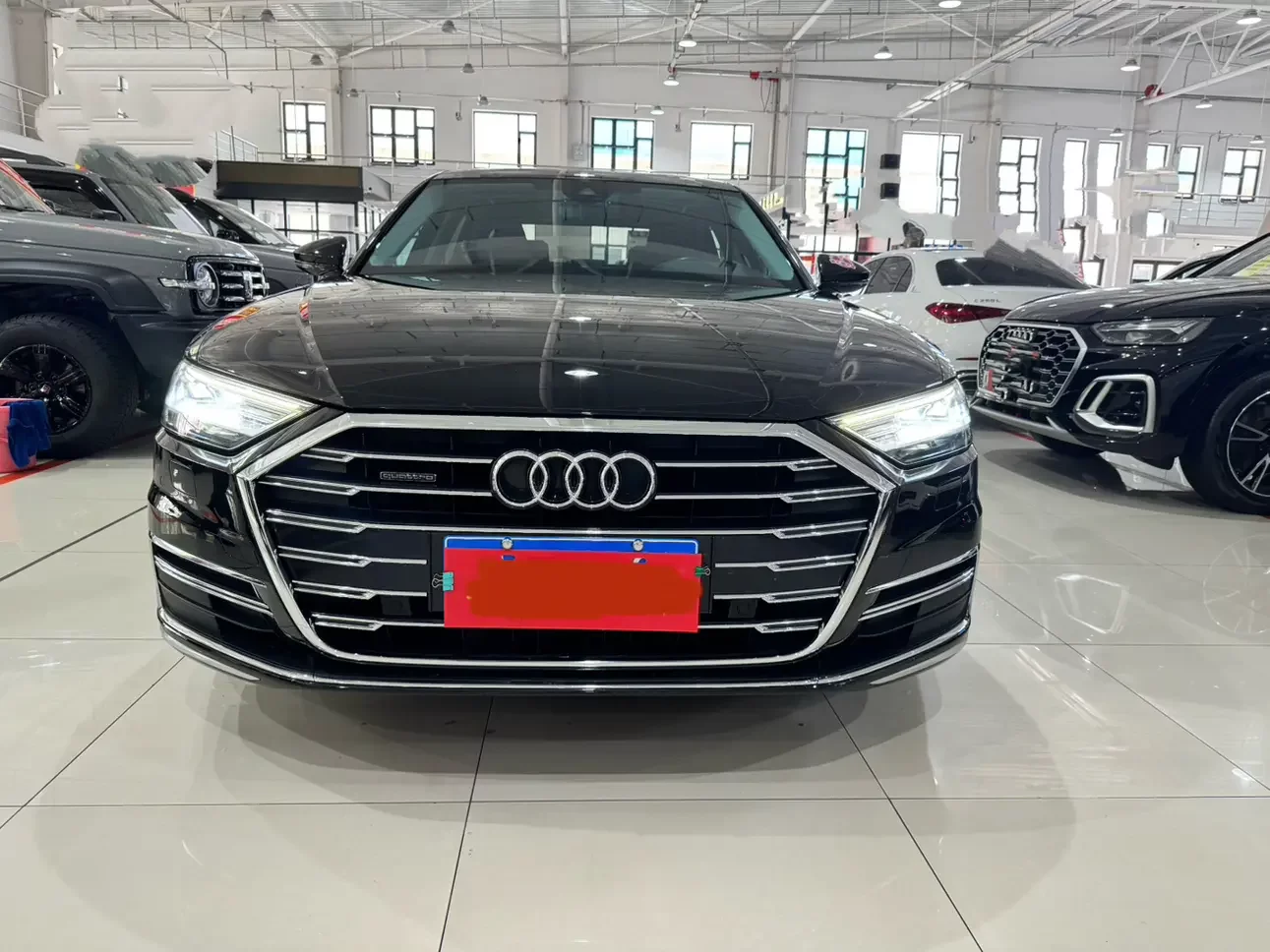 Audi A8